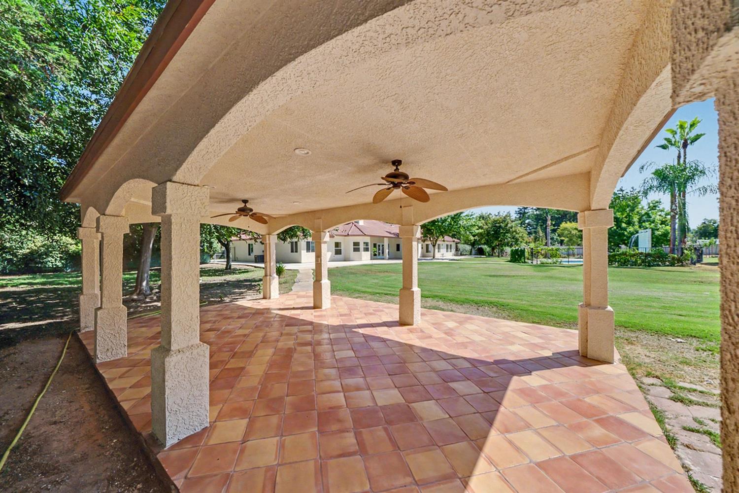 7879 E Garland Ave, Fresno, CA 93737