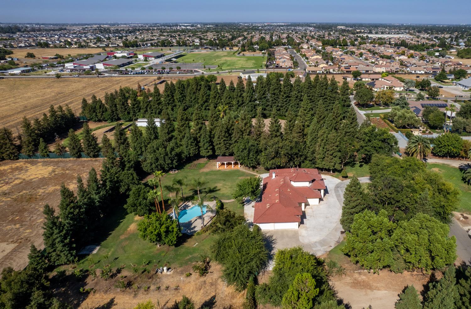 7879 E Garland Ave, Fresno, CA 93737