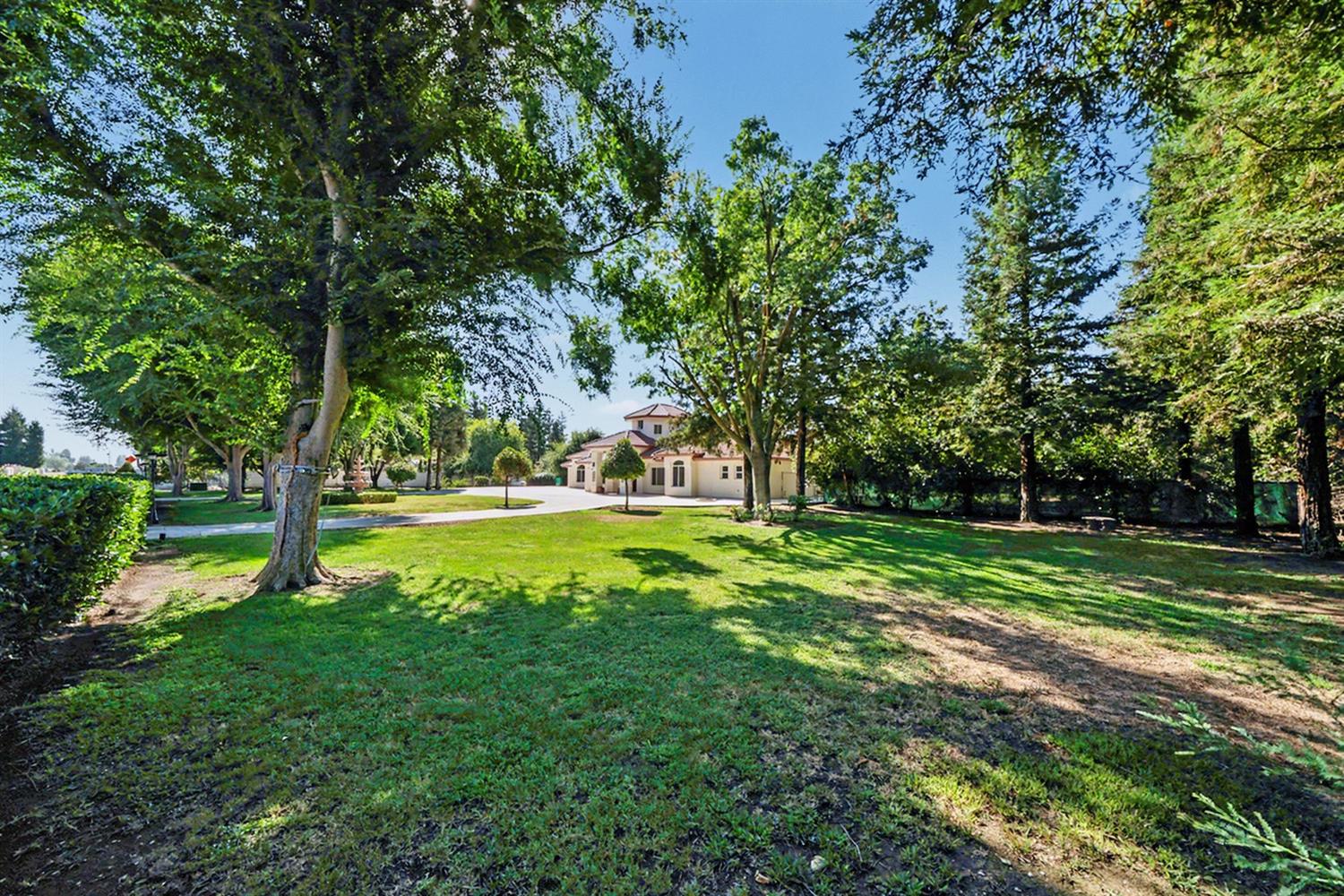 7879 E Garland Ave, Fresno, CA 93737