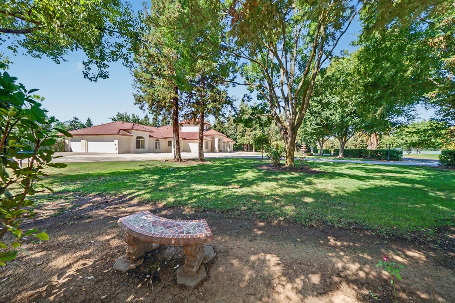 7879 E Garland Ave, Fresno, CA 93737