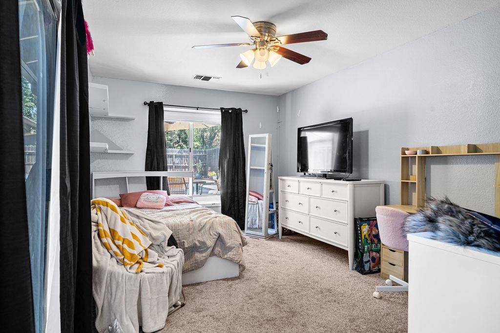 2253 Menlo Ave, Clovis, CA 93611