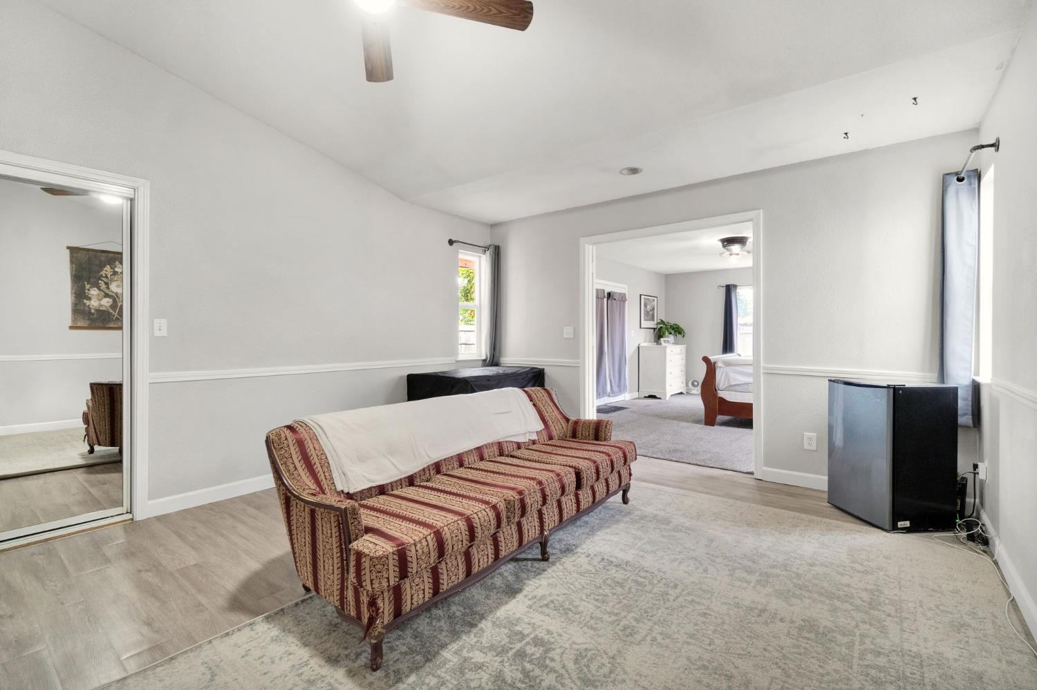 2322 Magill Ave, Clovis, CA 93611