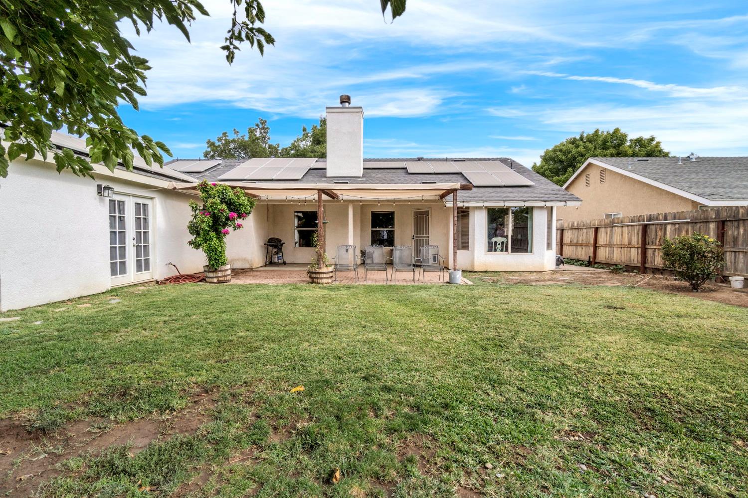 2322 Magill Ave, Clovis, CA 93611