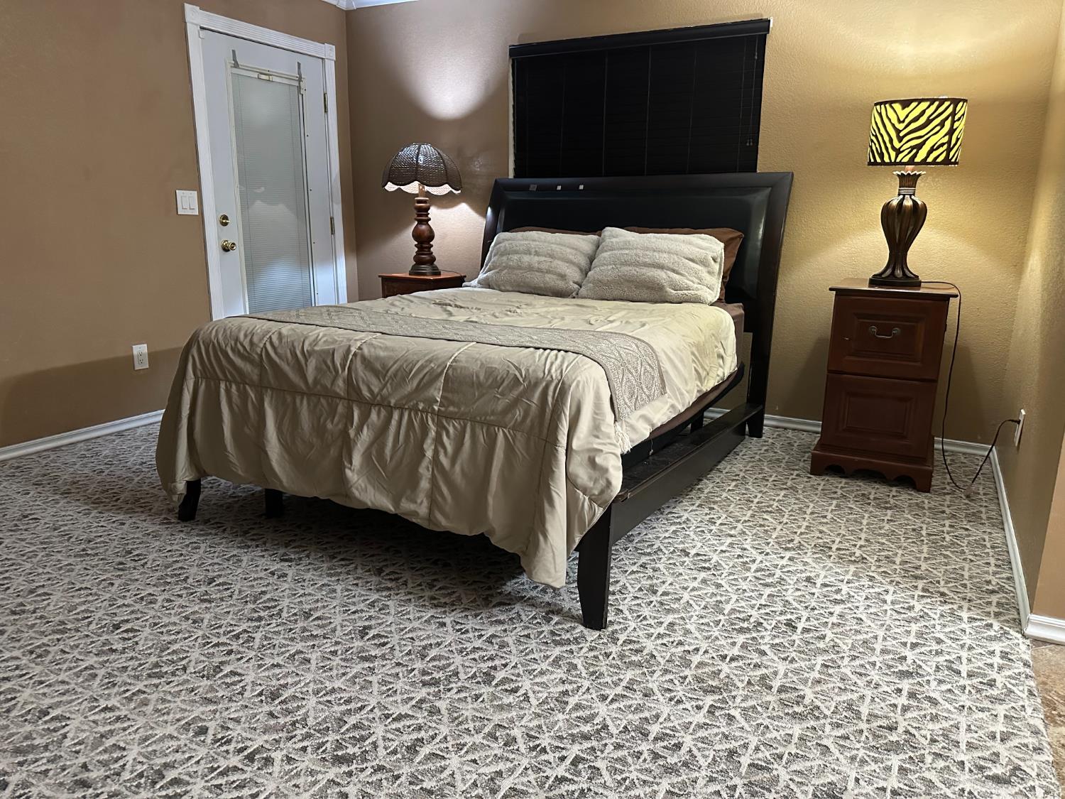 1183 W Glenn Ct, Porterville, CA 93257