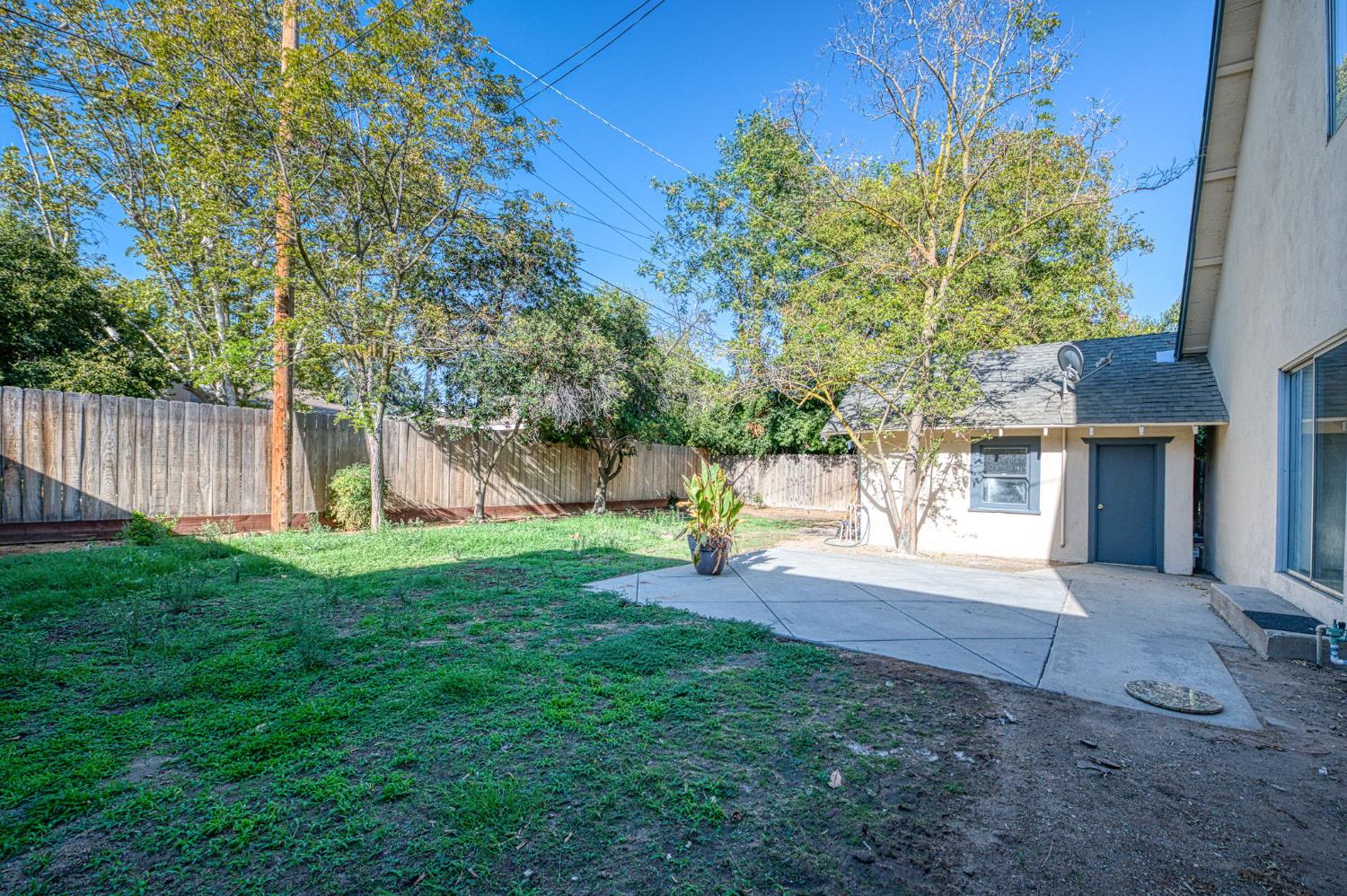 823 E University Ave, Fresno, CA 93704
