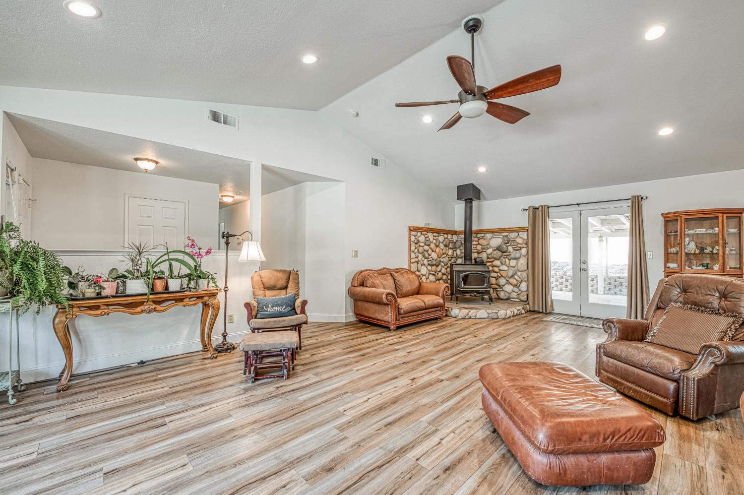 44585 Spring Hill Rd, Coarsegold, CA 93614