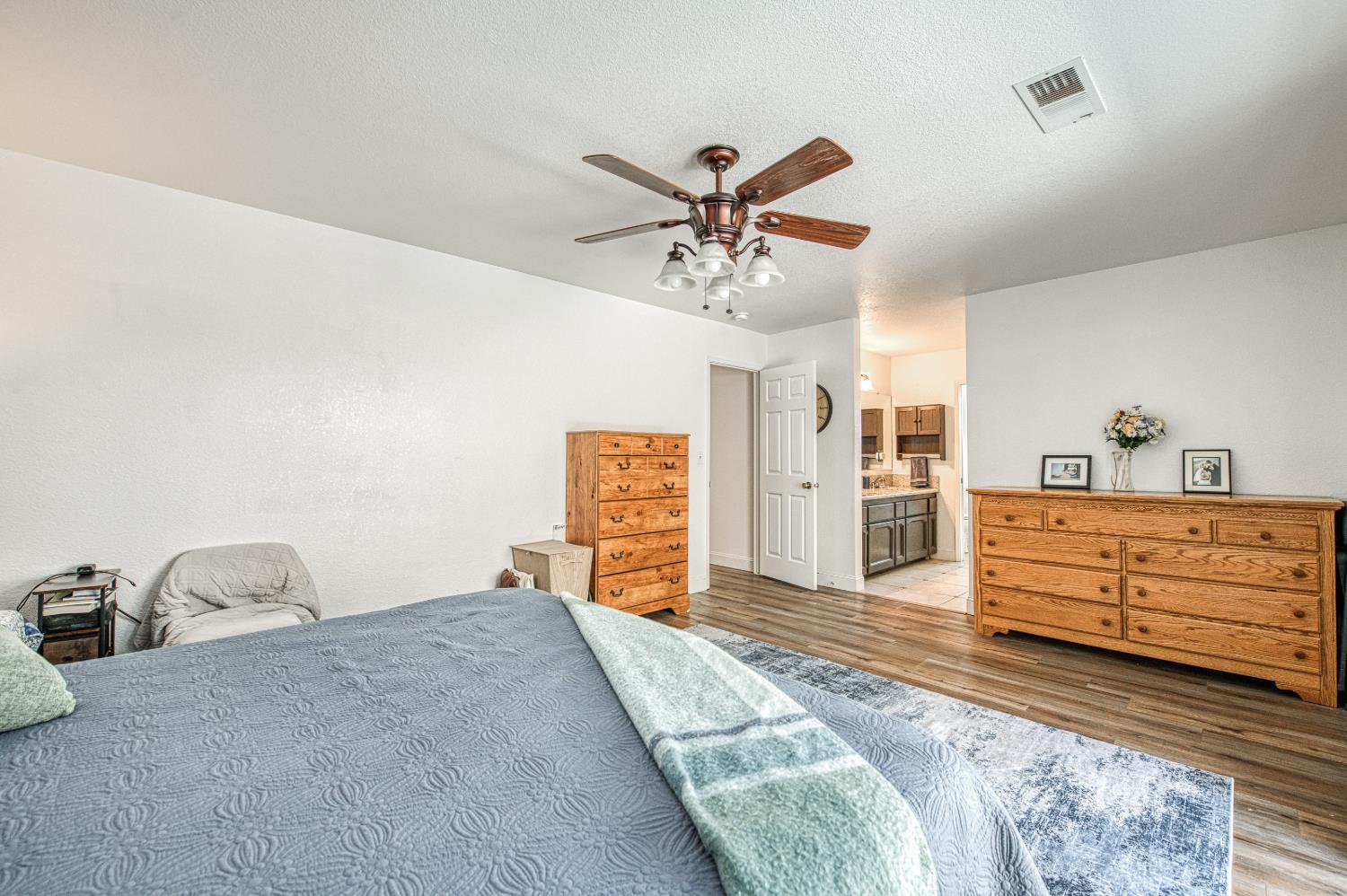 44585 Spring Hill Rd, Coarsegold, CA 93614