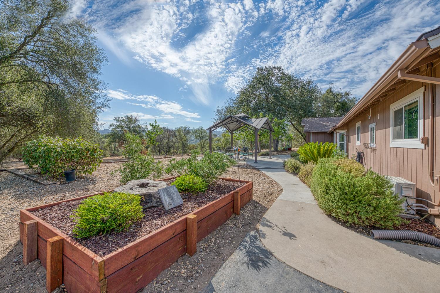 44585 Spring Hill Rd, Coarsegold, CA 93614
