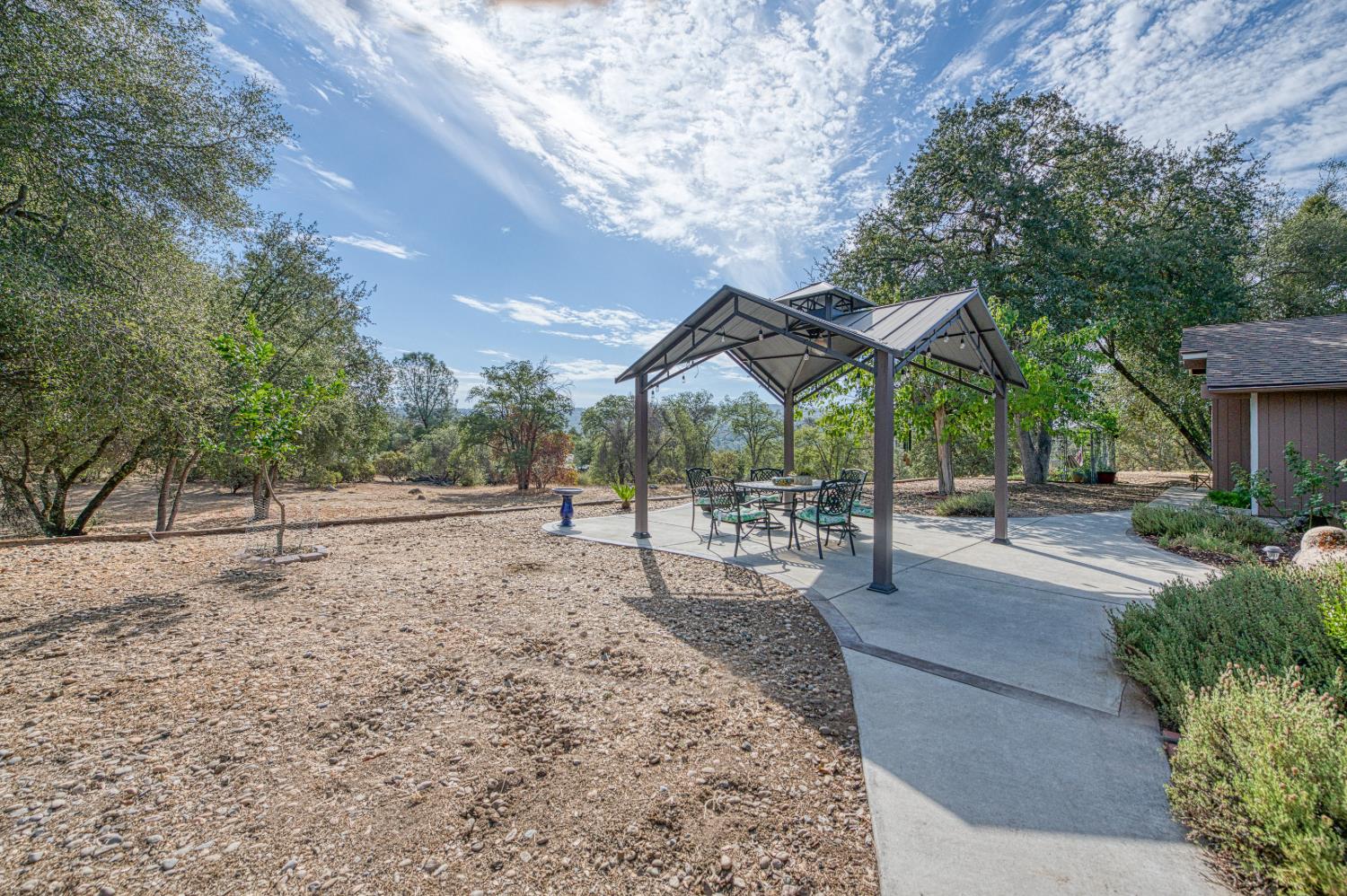44585 Spring Hill Rd, Coarsegold, CA 93614