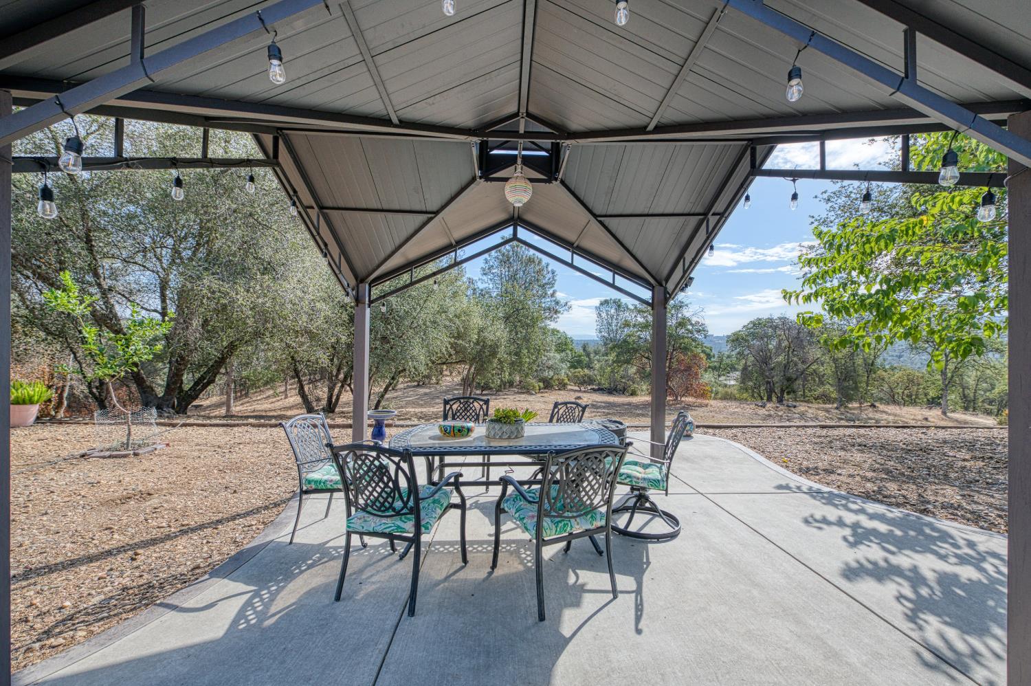 44585 Spring Hill Rd, Coarsegold, CA 93614