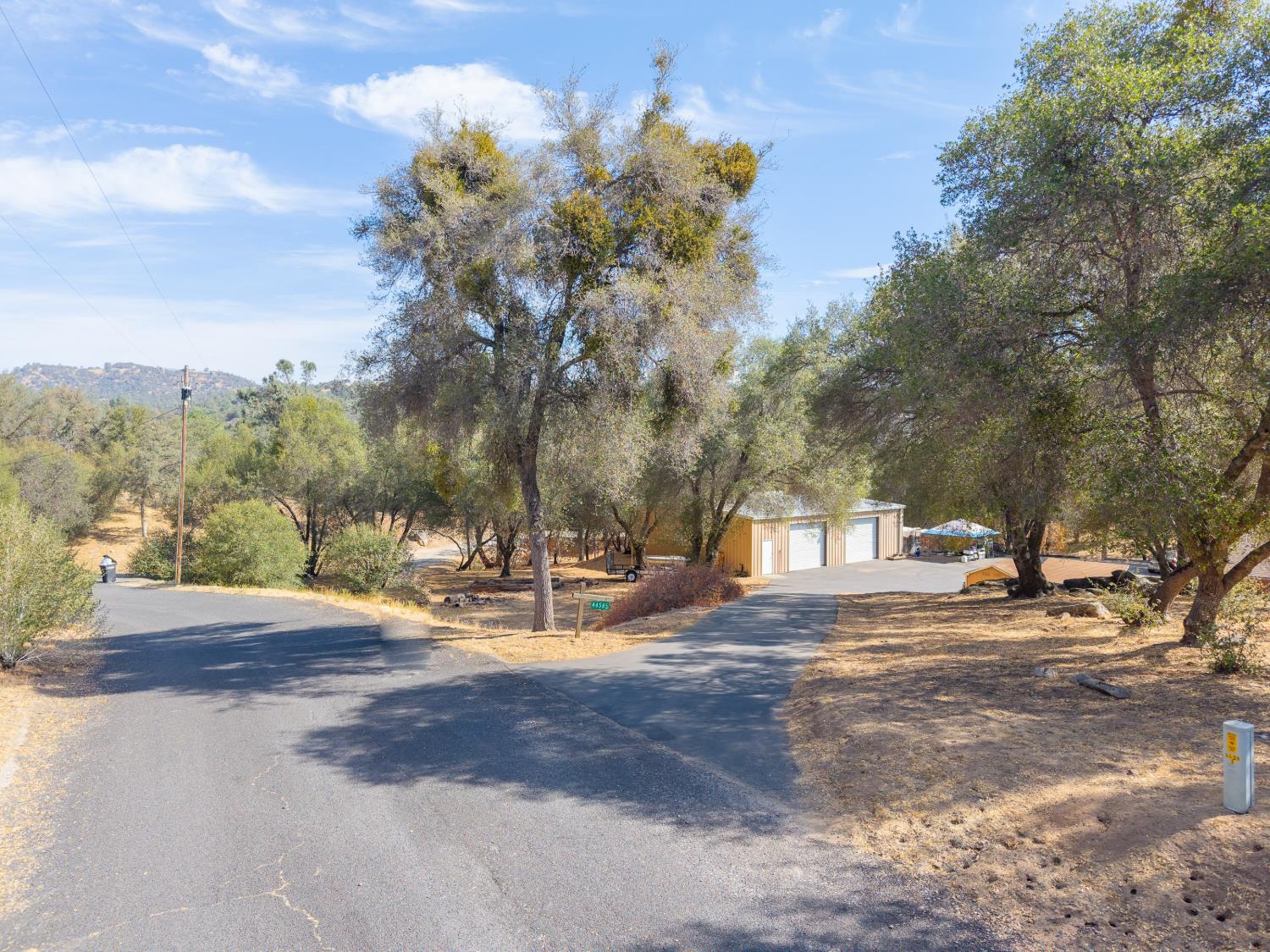 44585 Spring Hill Rd, Coarsegold, CA 93614