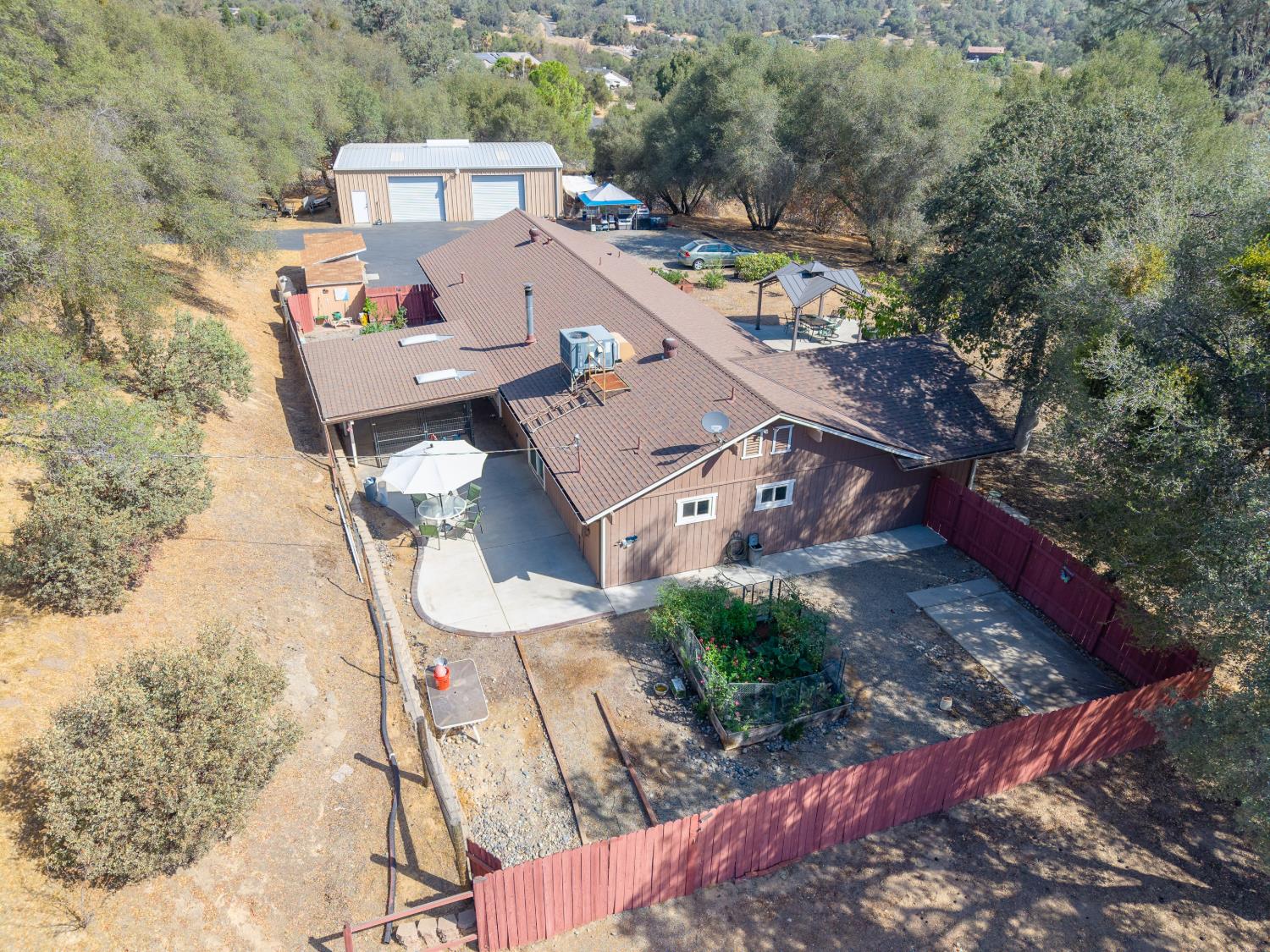 44585 Spring Hill Rd, Coarsegold, CA 93614