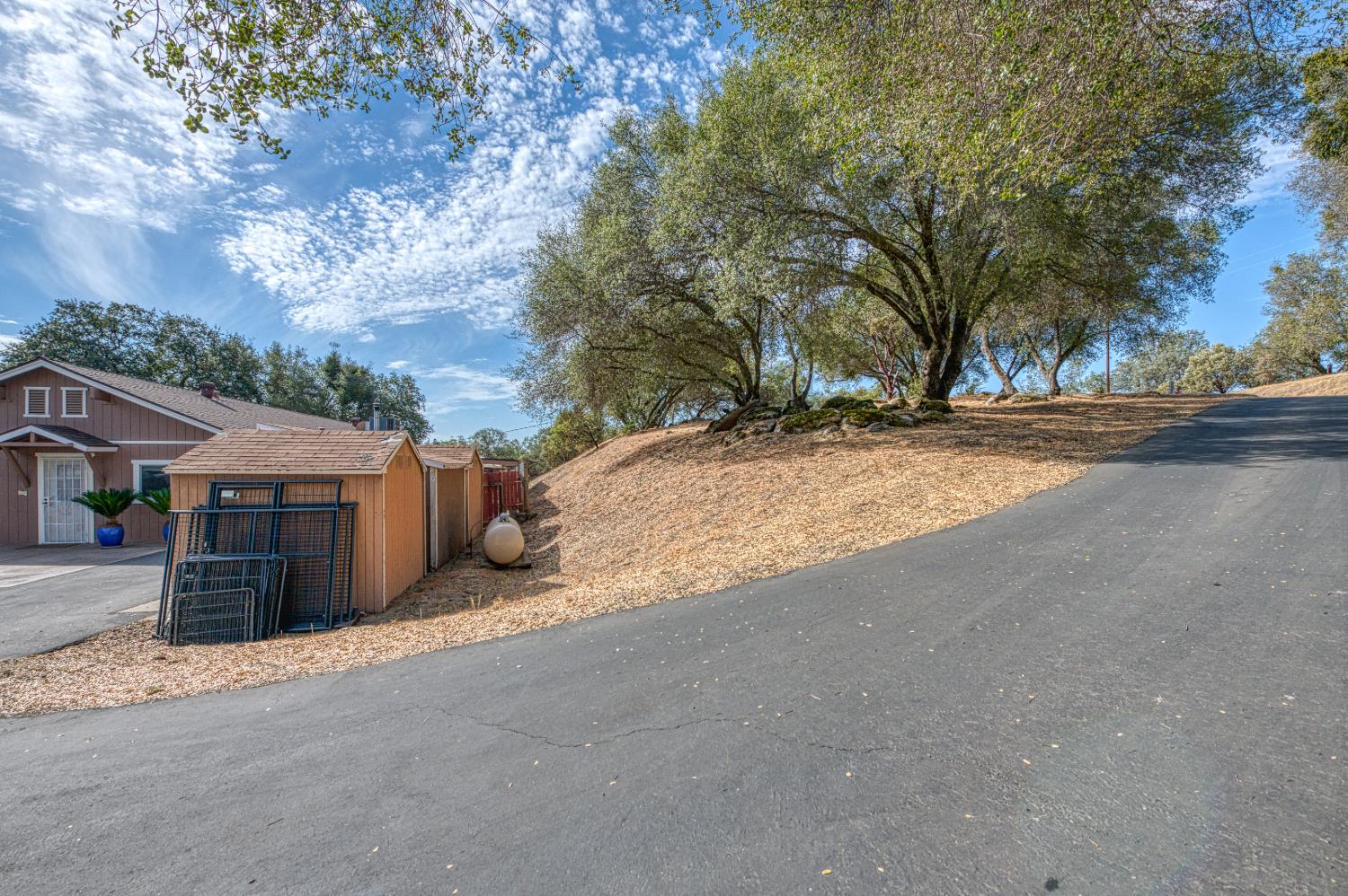 44585 Spring Hill Rd, Coarsegold, CA 93614