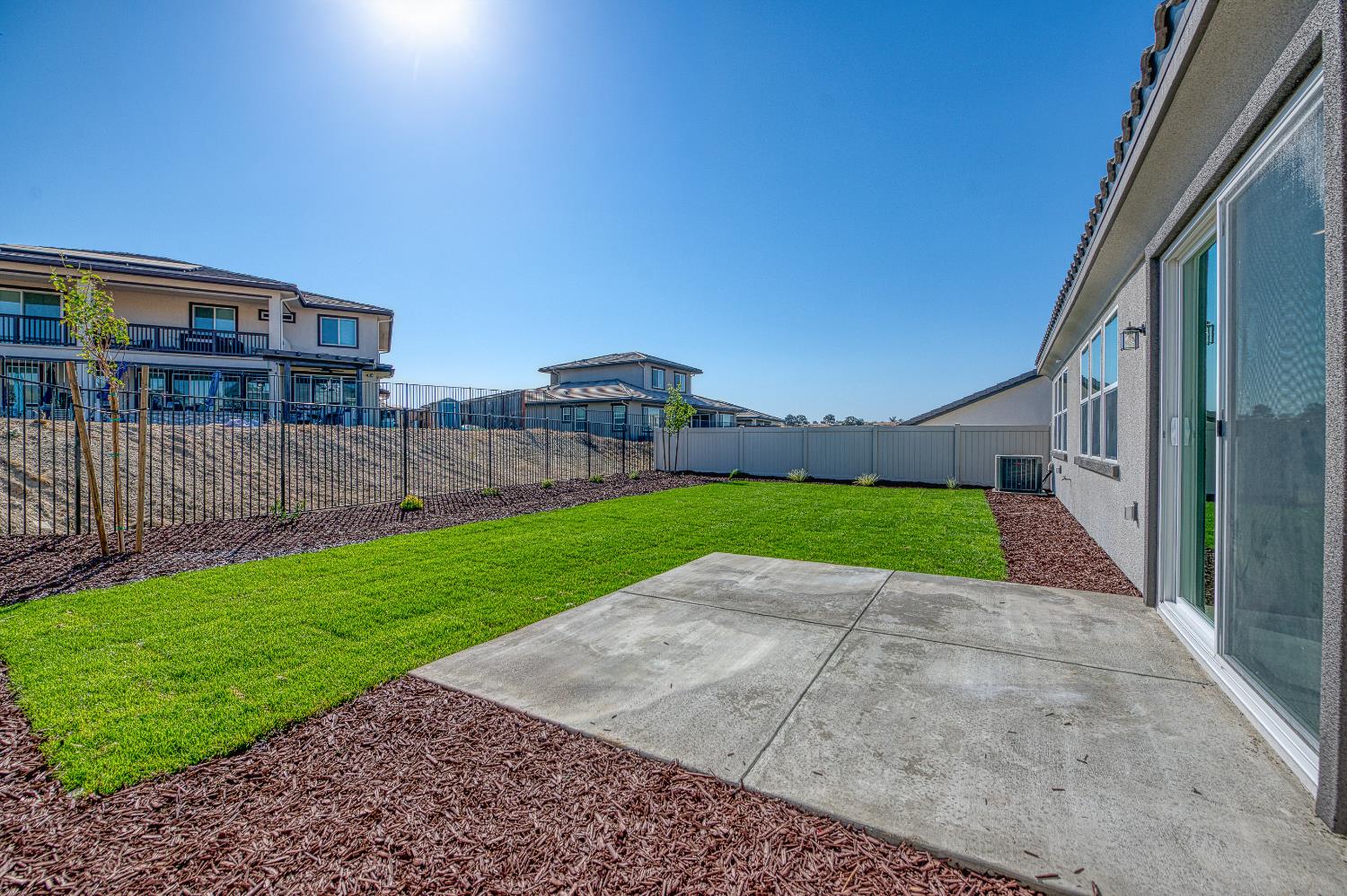 8165 Cottonwood Dr, Friant, CA 93626