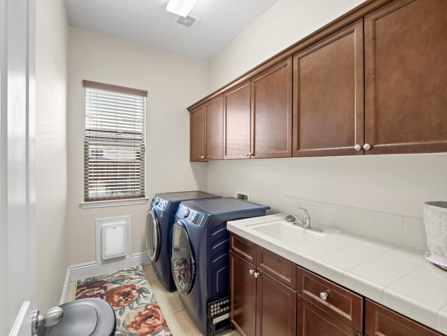 7138 W Browning Ave, Fresno, CA 93723