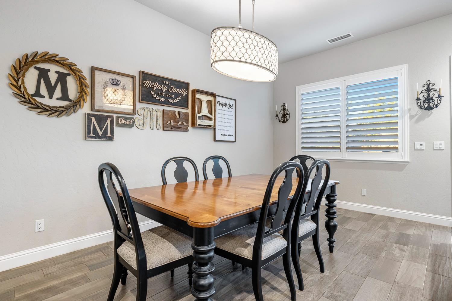 1787 N Megan Ave, Clovis, CA 93619