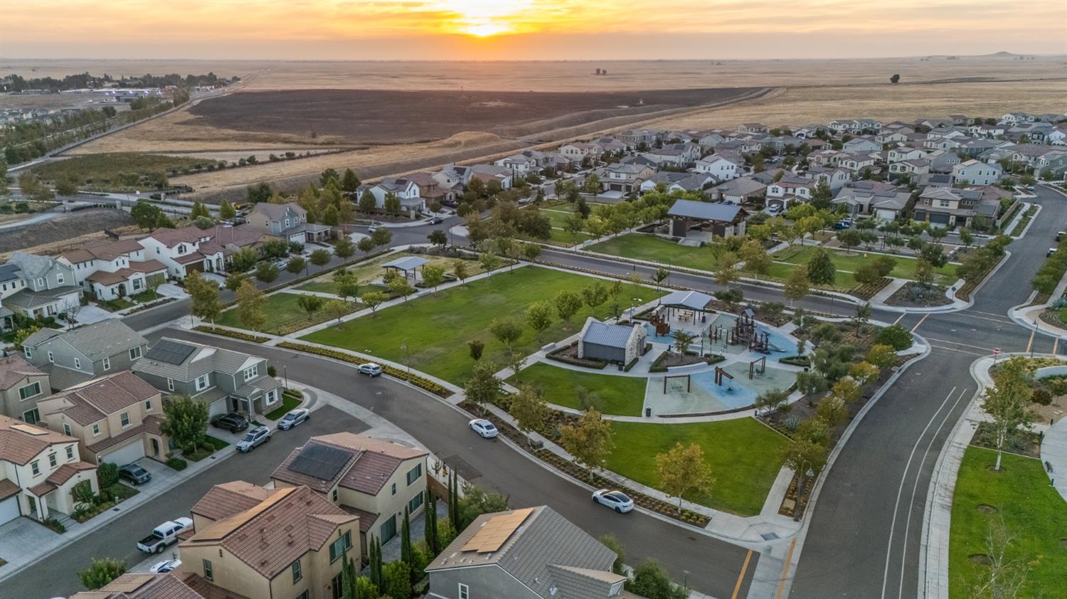 4368 Horizon Dr, Madera, CA 93636