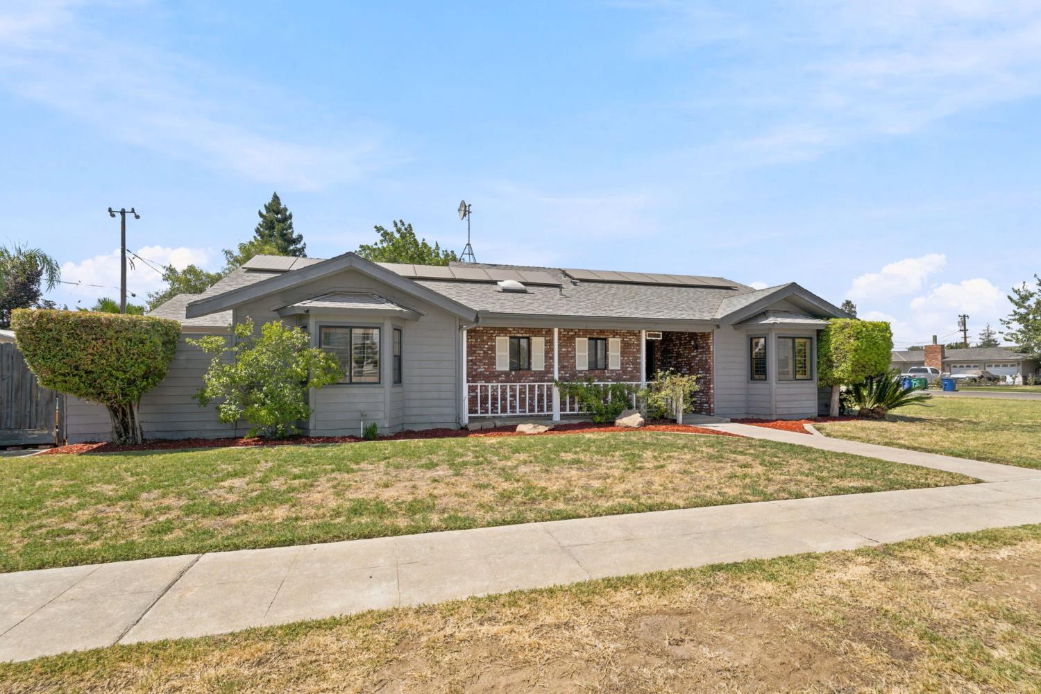13625 S Kincaid Ave, Caruthers, CA 93609