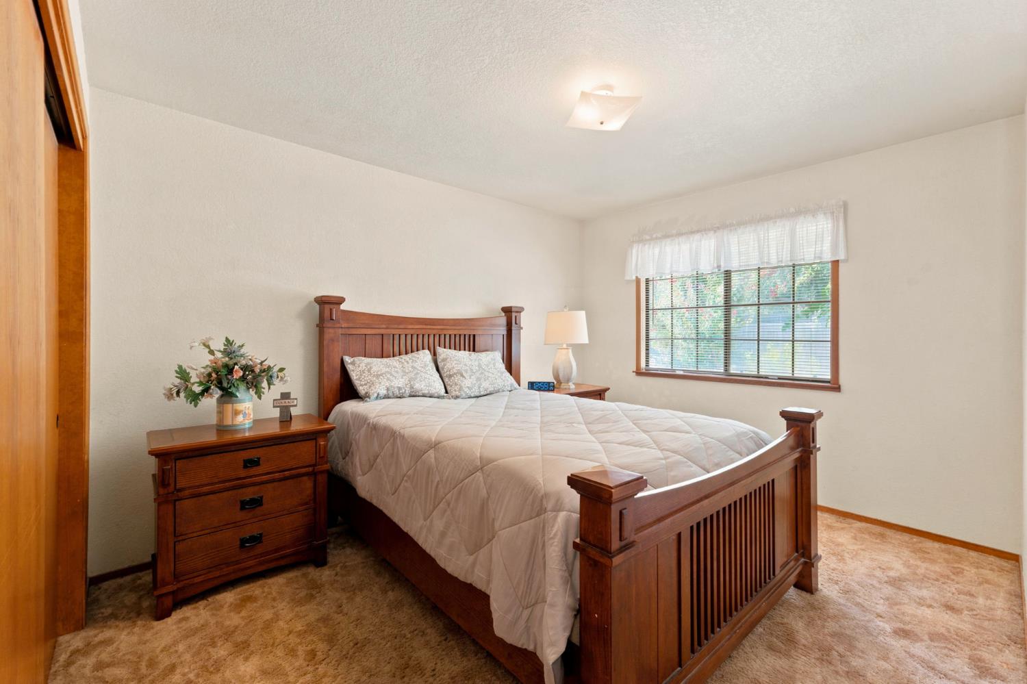13625 S Kincaid Ave, Caruthers, CA 93609