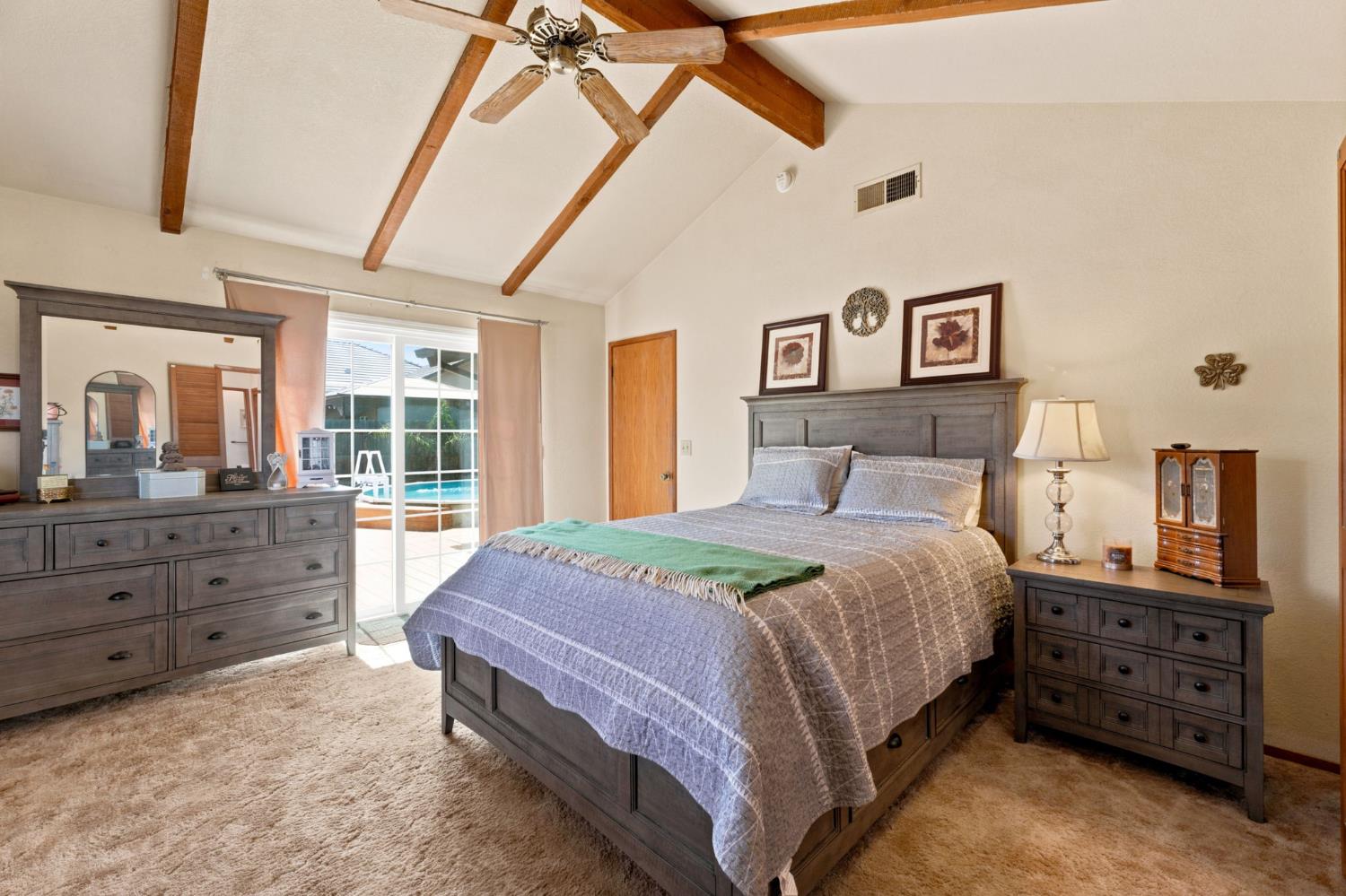 13625 S Kincaid Ave, Caruthers, CA 93609