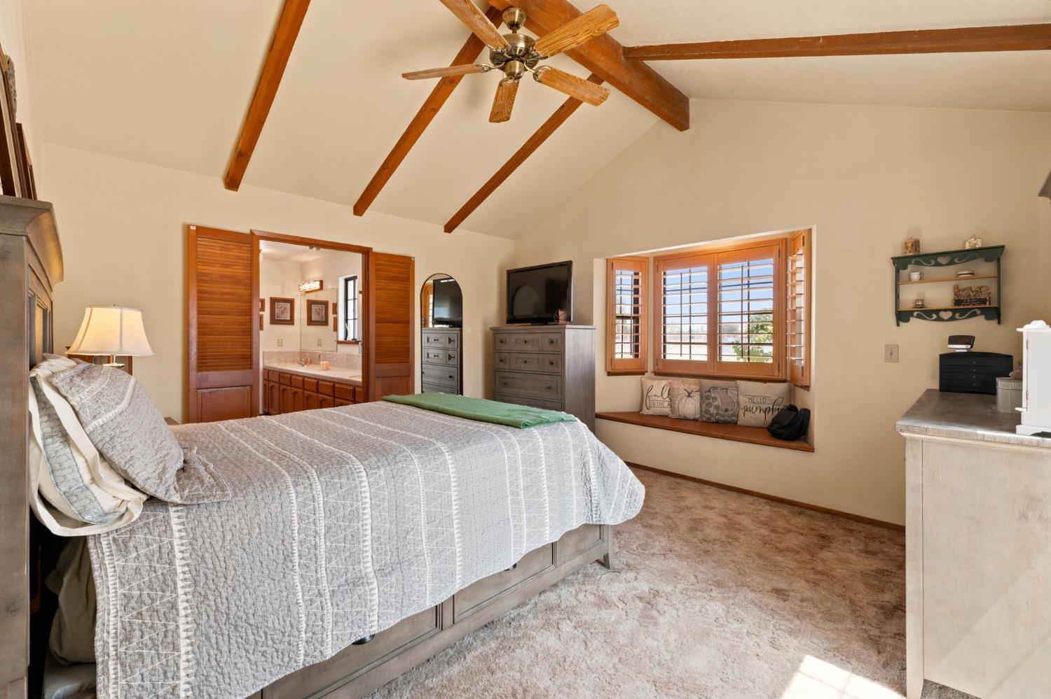 13625 S Kincaid Ave, Caruthers, CA 93609