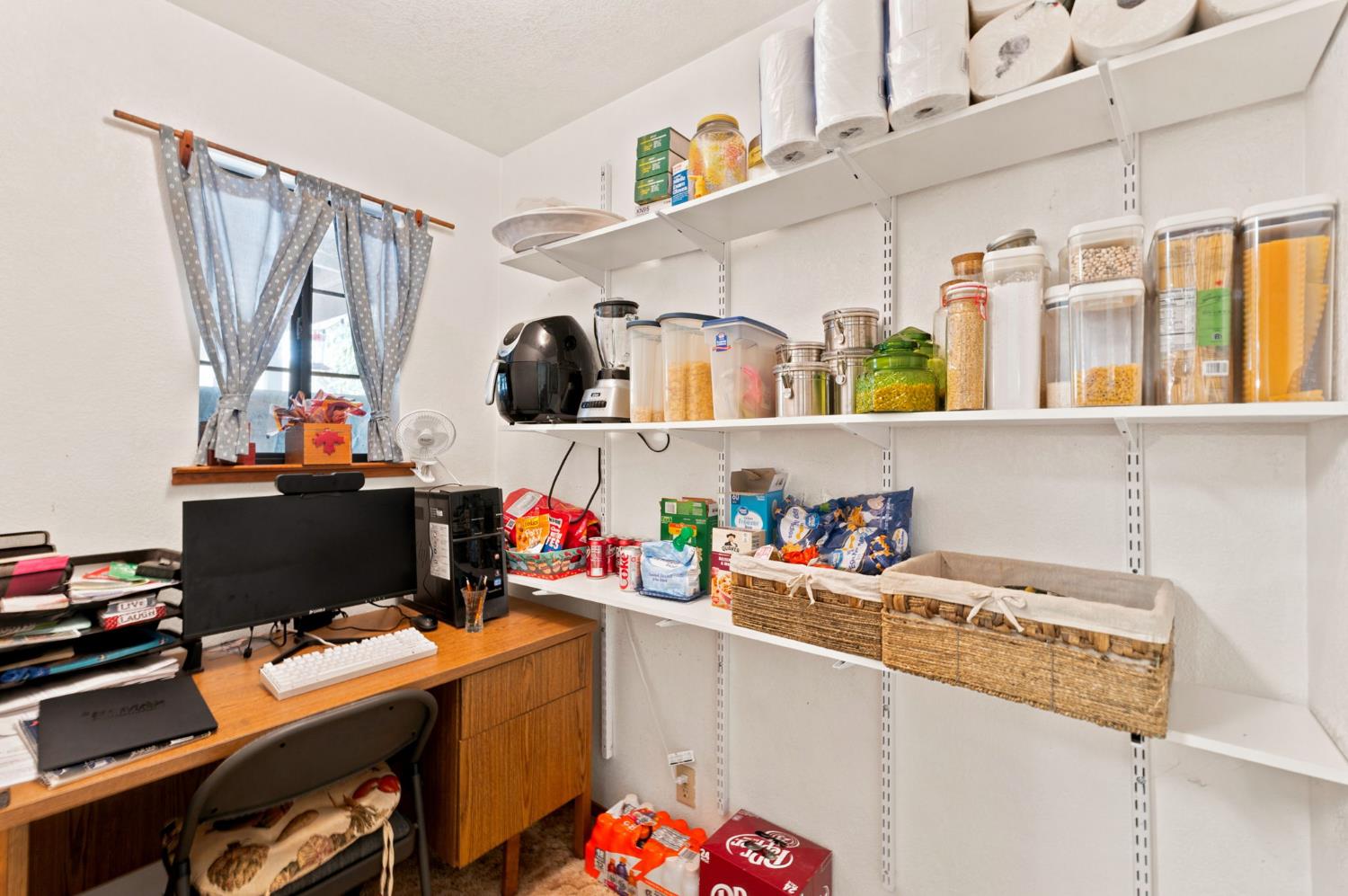 13625 S Kincaid Ave, Caruthers, CA 93609