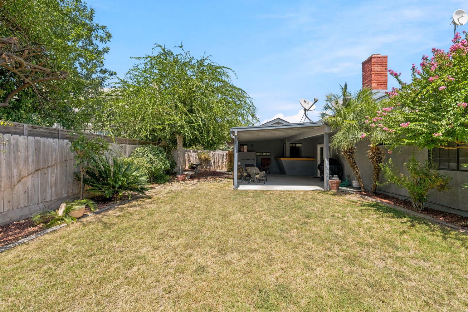 13625 S Kincaid Ave, Caruthers, CA 93609