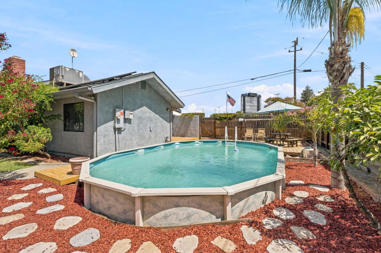 13625 S Kincaid Ave, Caruthers, CA 93609