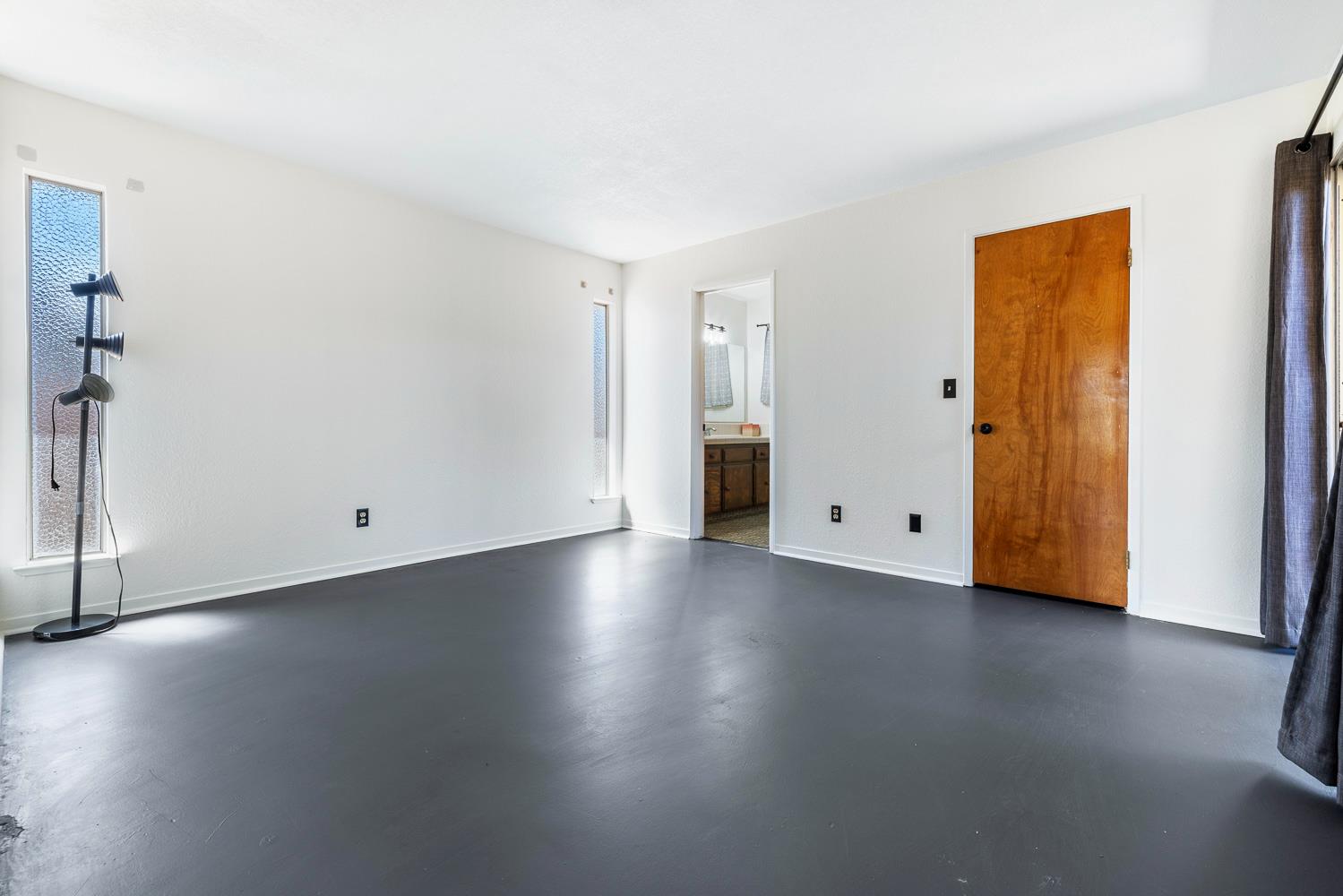 11914 Charlton Rd, Madera, CA 93636