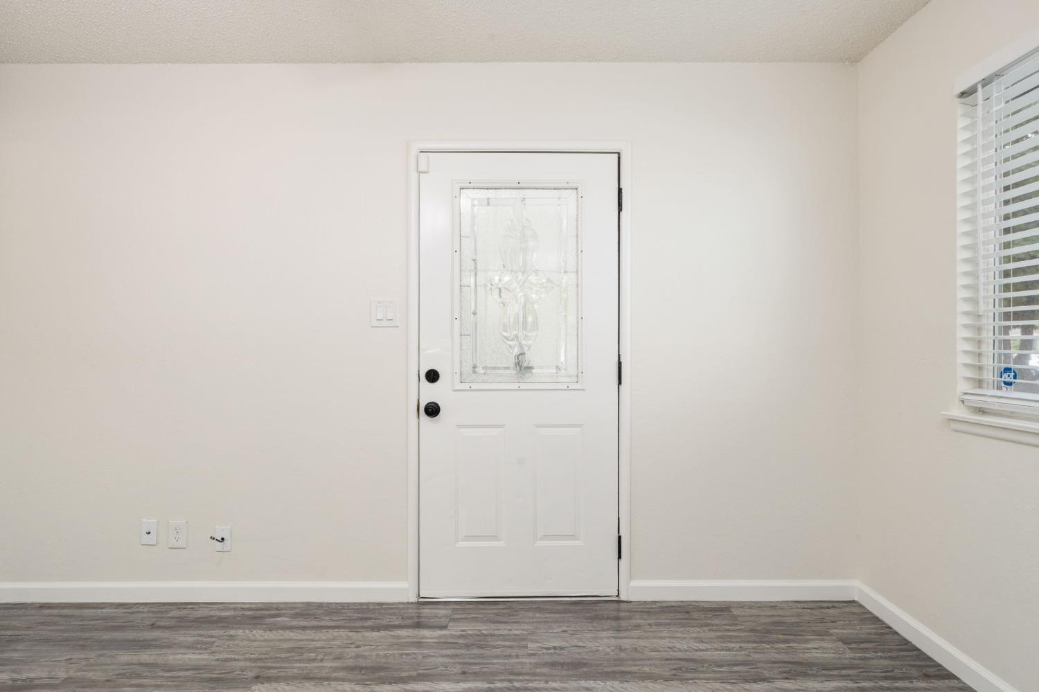 3576 N Marks Ave, Fresno, CA 93722