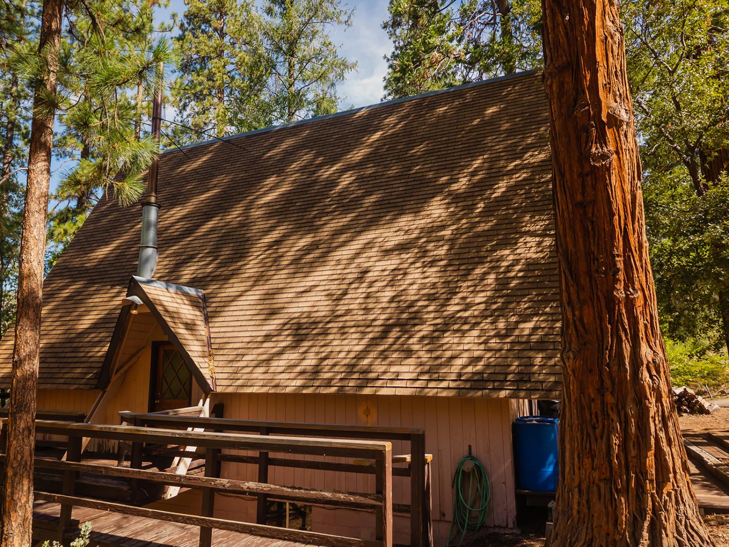 52147 Tiger Lily Ln, Shaver Lake, CA 93664