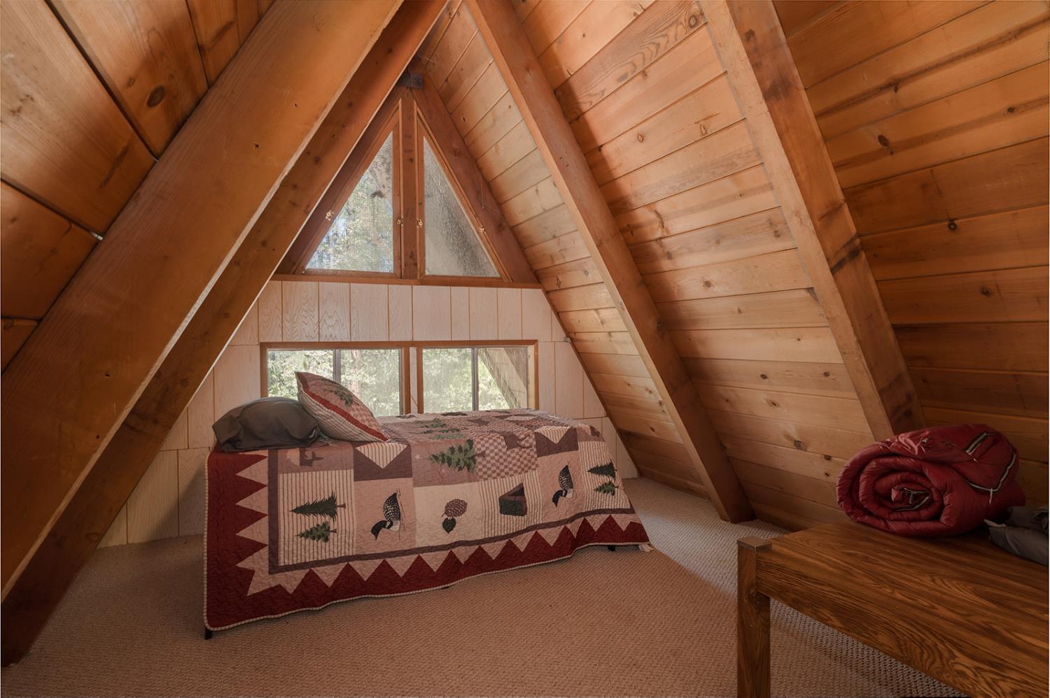52147 Tiger Lily Ln, Shaver Lake, CA 93664