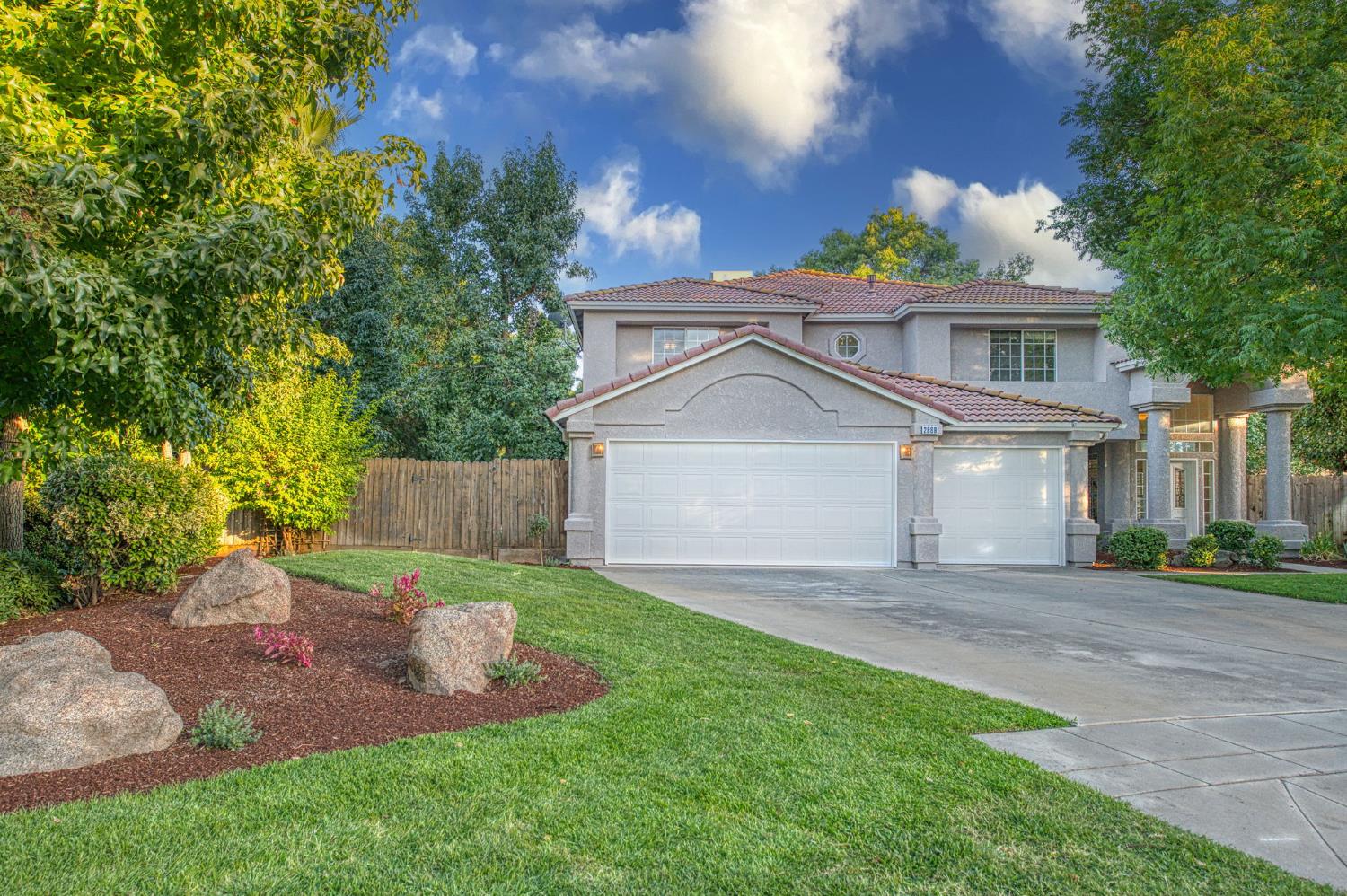 2889 McKelvy Ave, Clovis, CA 93611