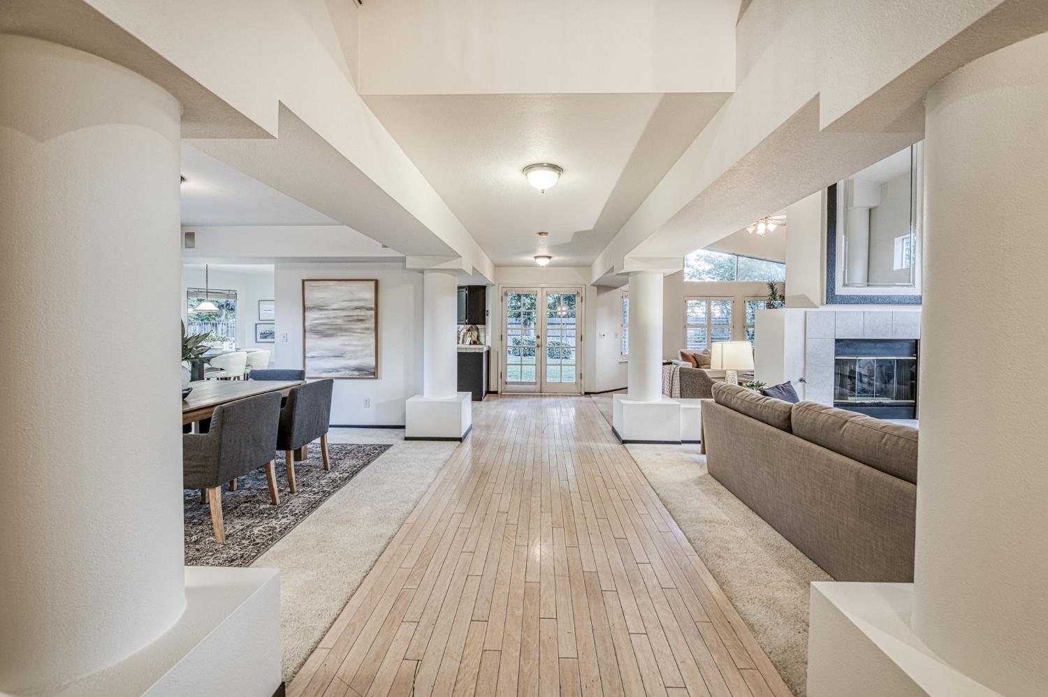 2889 McKelvy Ave, Clovis, CA 93611