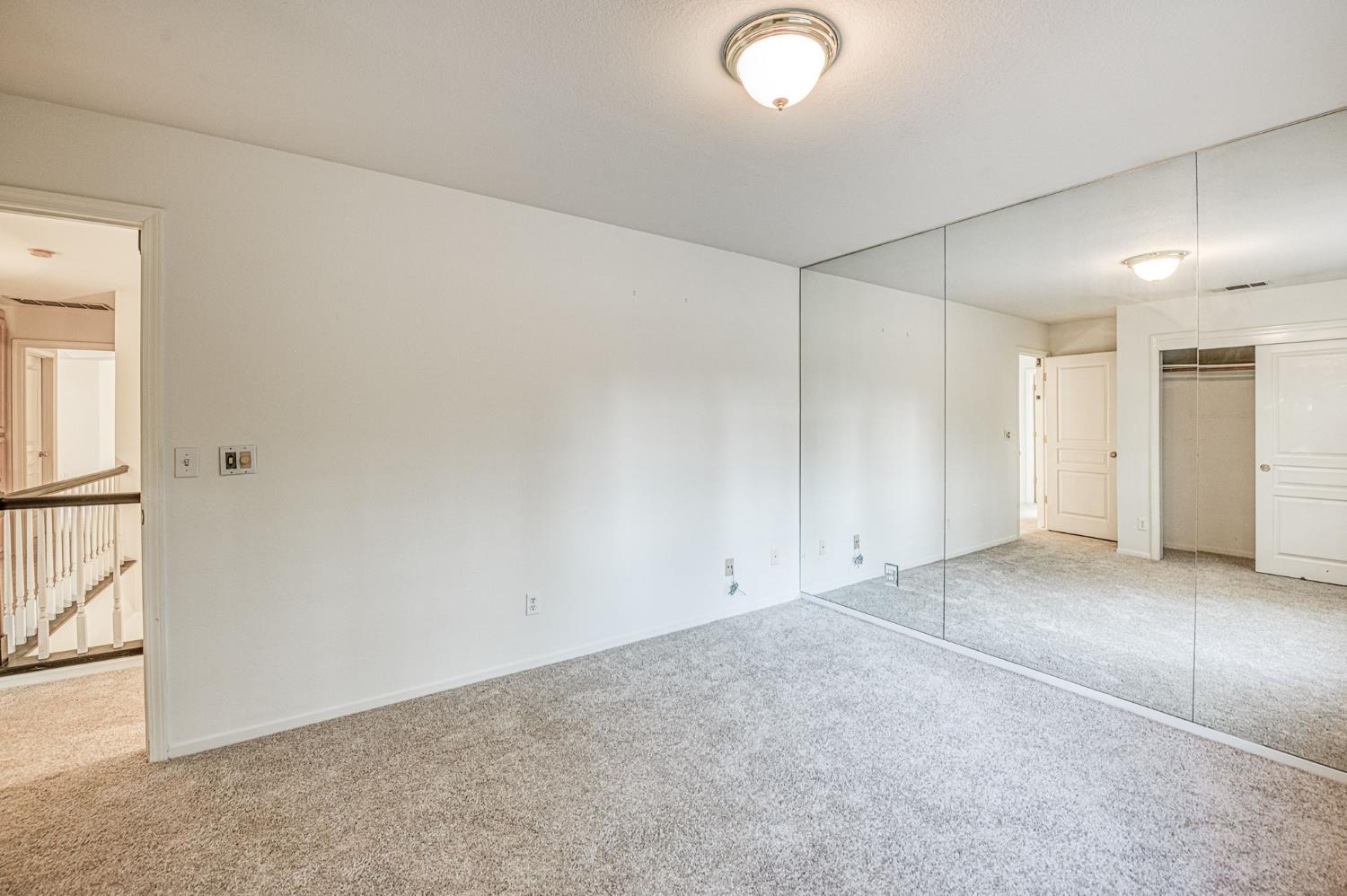 2889 McKelvy Ave, Clovis, CA 93611