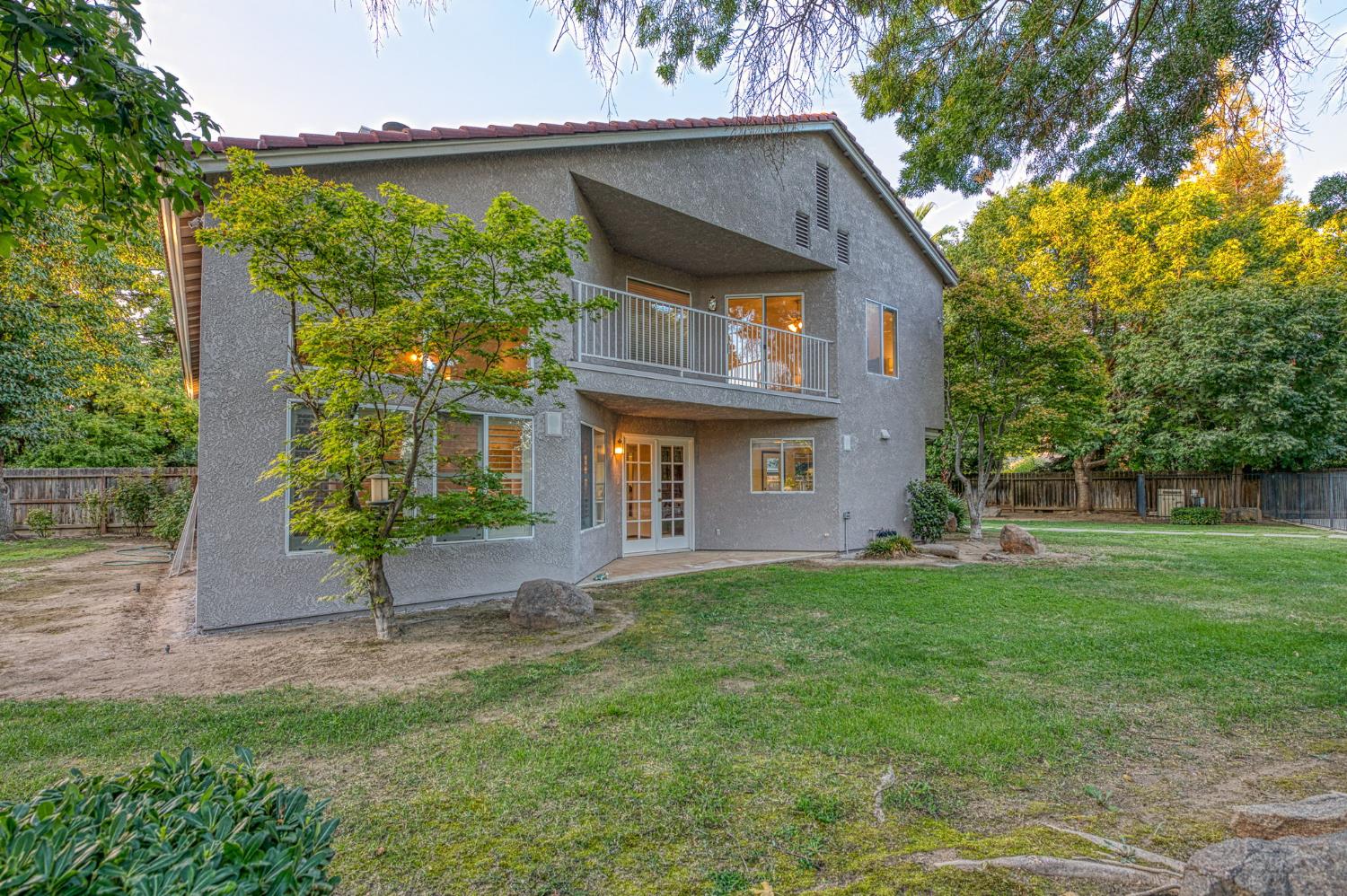 2889 McKelvy Ave, Clovis, CA 93611