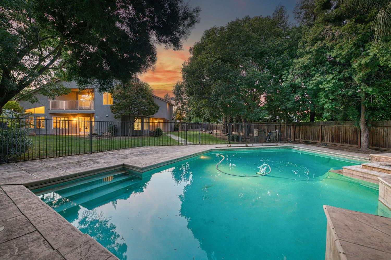 2889 McKelvy Ave, Clovis, CA 93611