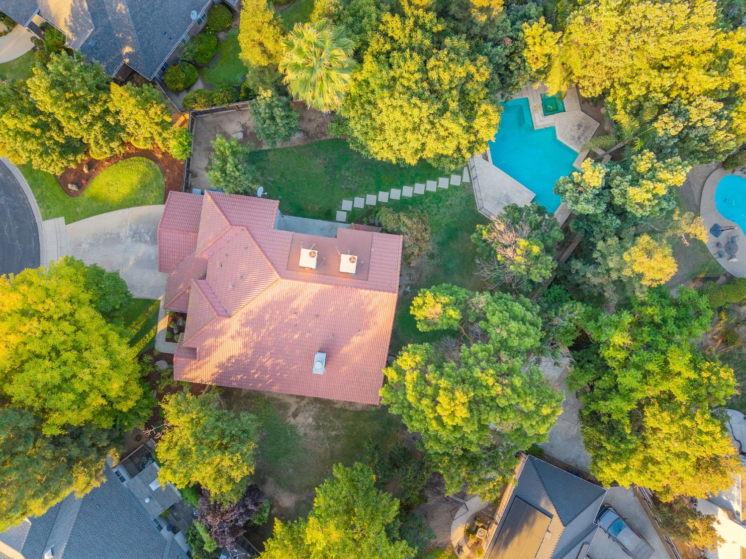 2889 McKelvy Ave, Clovis, CA 93611