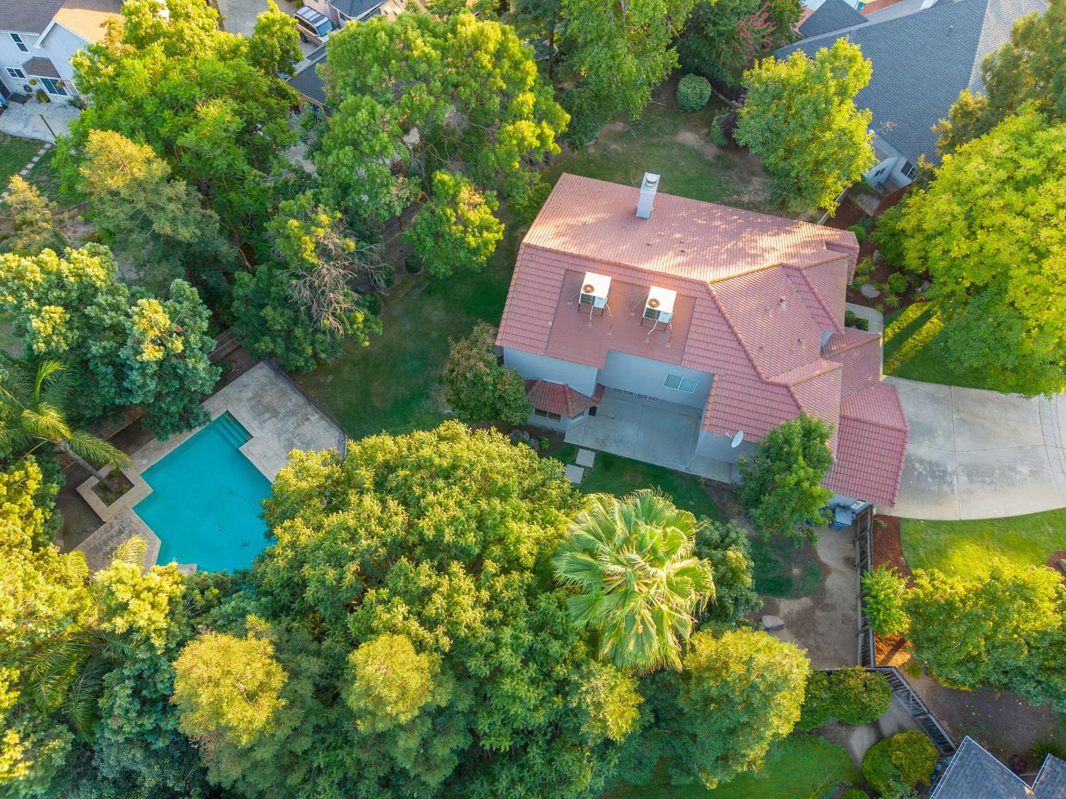 2889 McKelvy Ave, Clovis, CA 93611