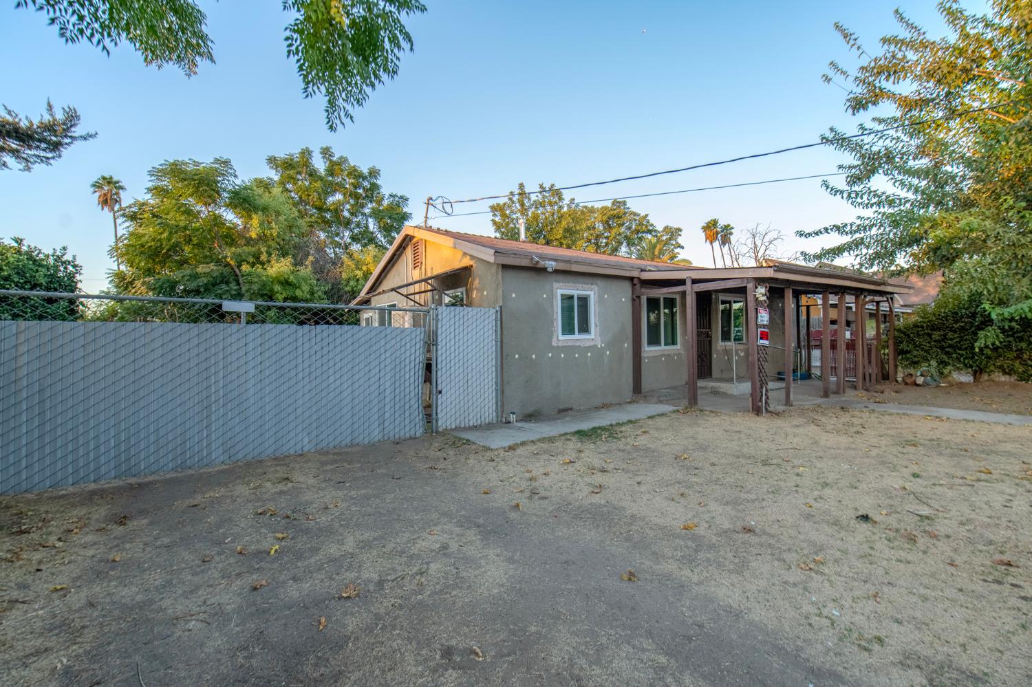 4432 E Lamona Ave, Fresno, CA 93703