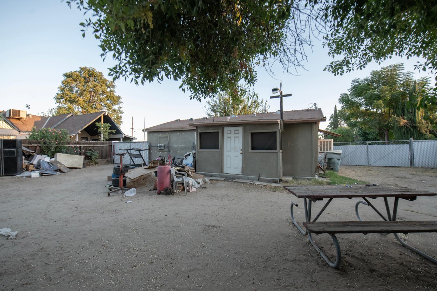 4432 E Lamona Ave, Fresno, CA 93703