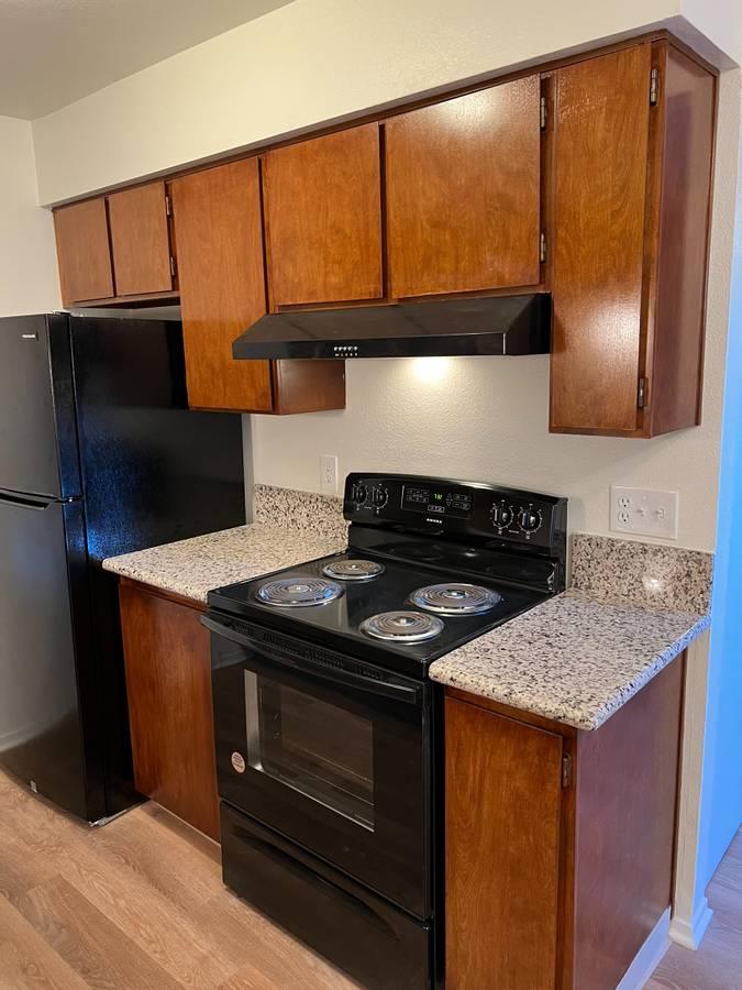 1550 W Ashlan Ave #133, Fresno, CA 93705