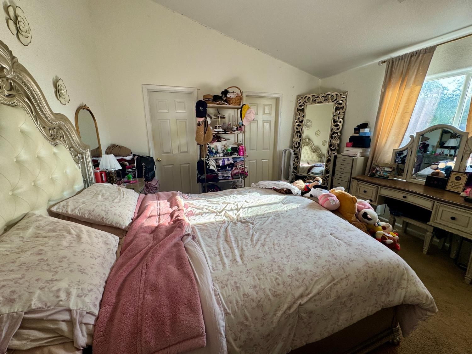8304 2nd St, San Joaquin, CA 93660