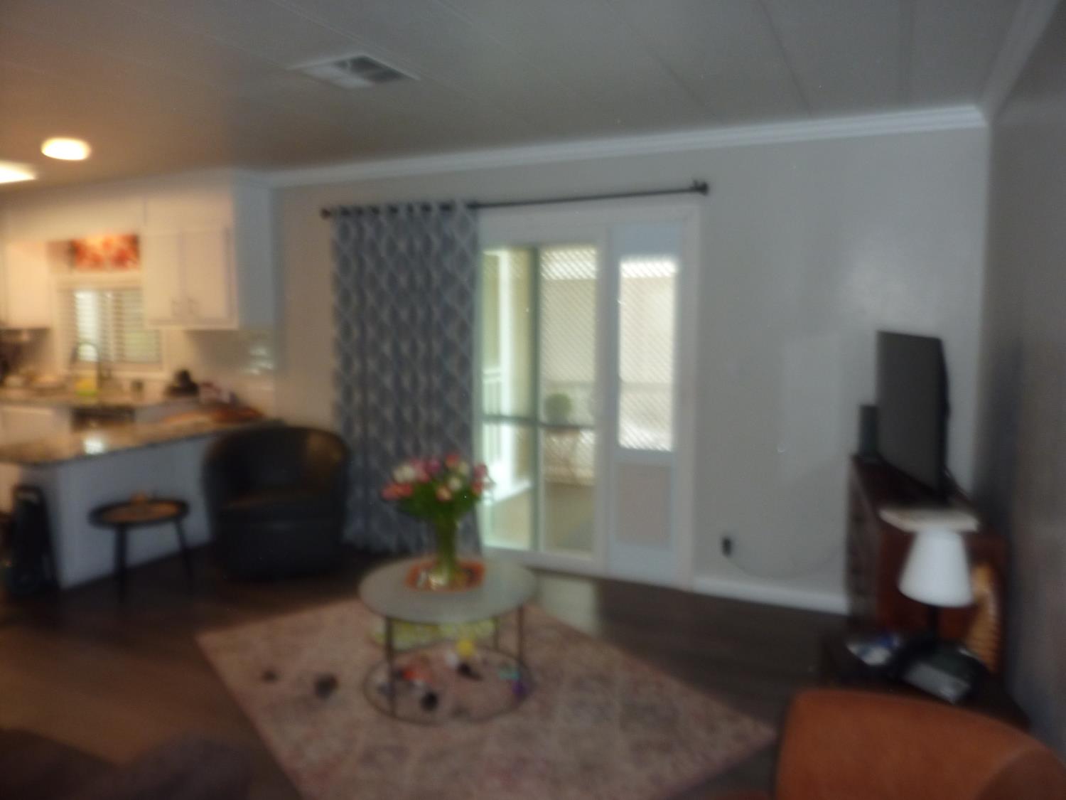 221 W Herndon Ave #6, Pinedale, CA 93650