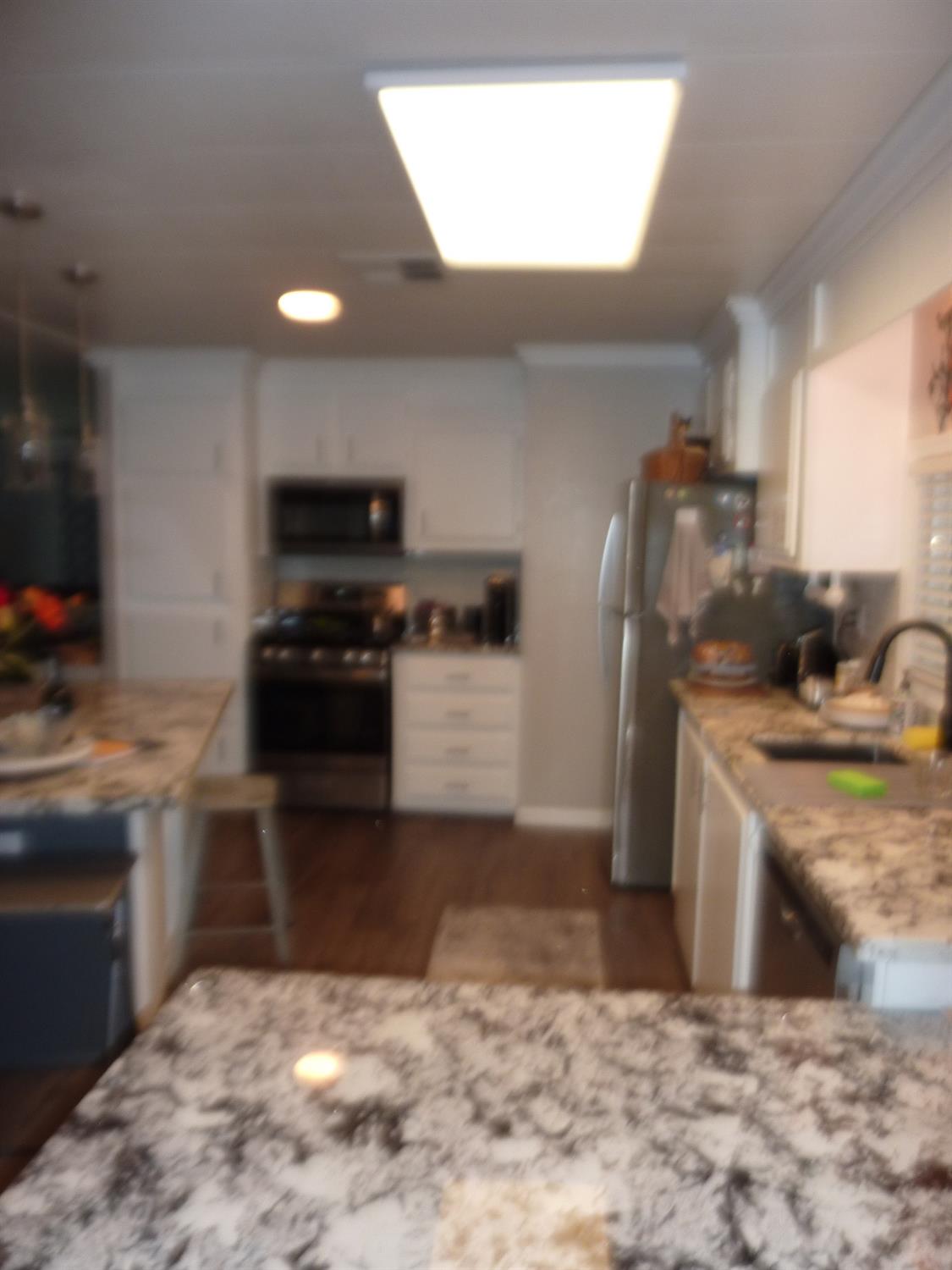 221 W Herndon Ave #6, Pinedale, CA 93650