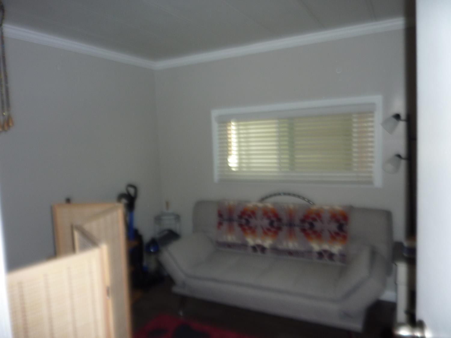 221 W Herndon Ave #6, Pinedale, CA 93650