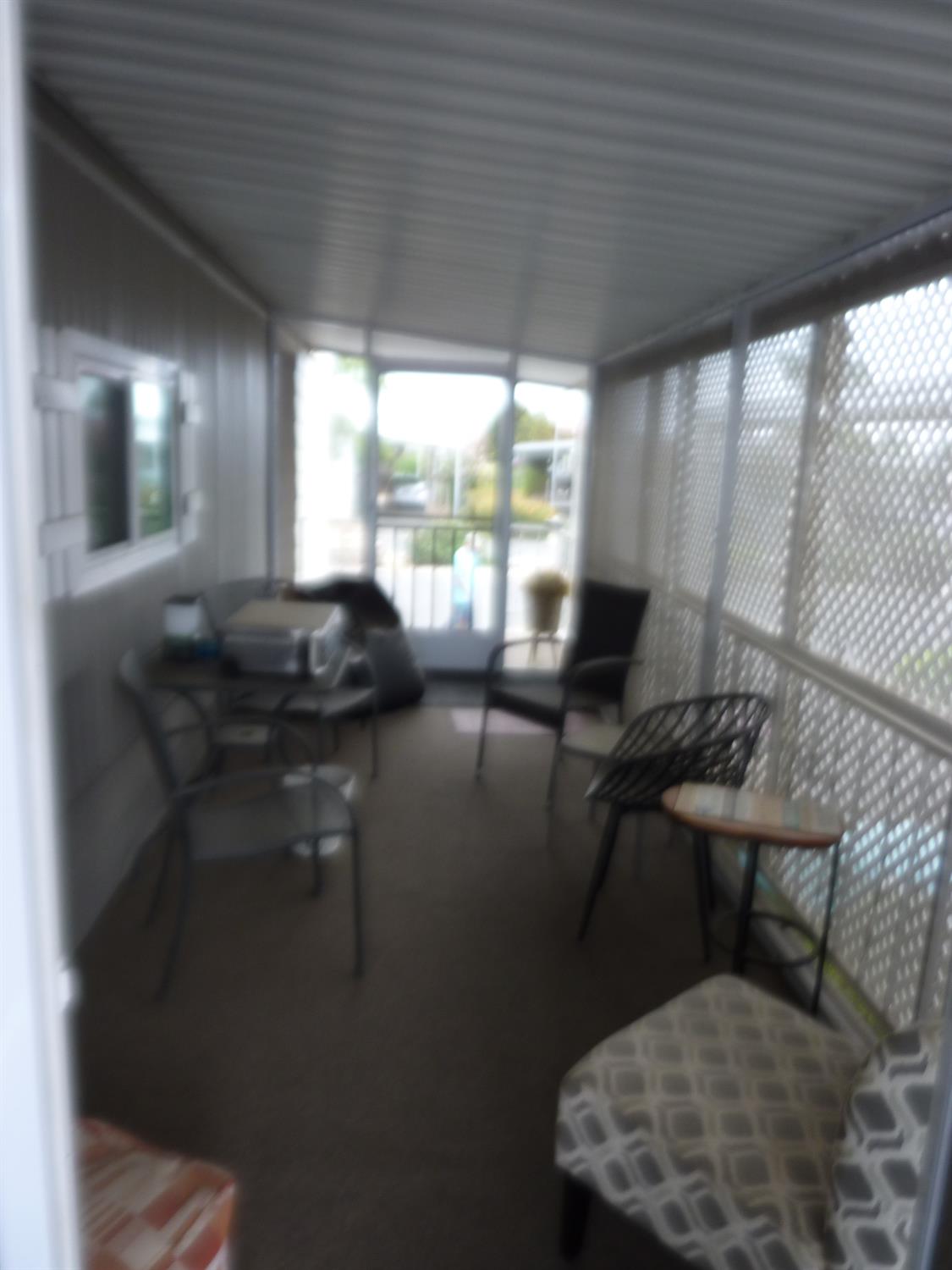 221 W Herndon Ave #6, Pinedale, CA 93650