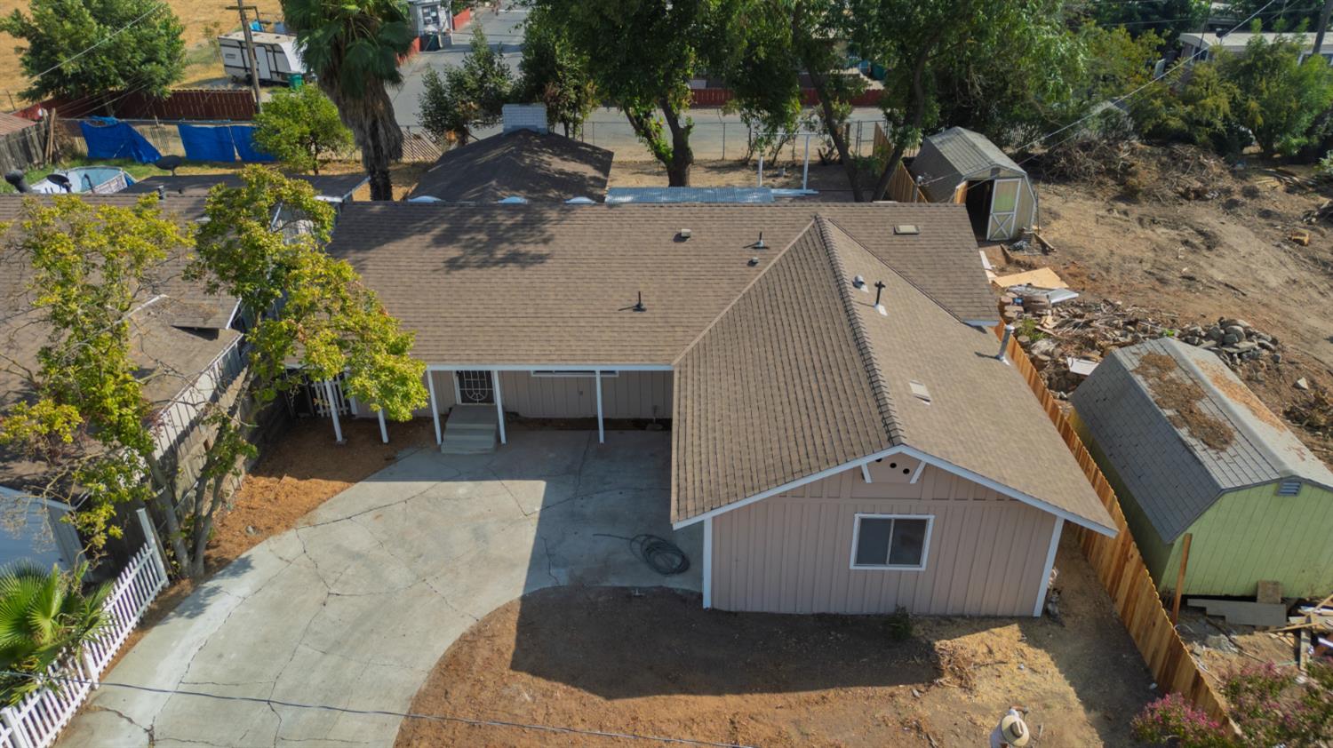 2085 Cabot Ave, Merced, CA 95348