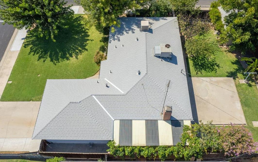 593 W Pico, Clovis, CA 93612