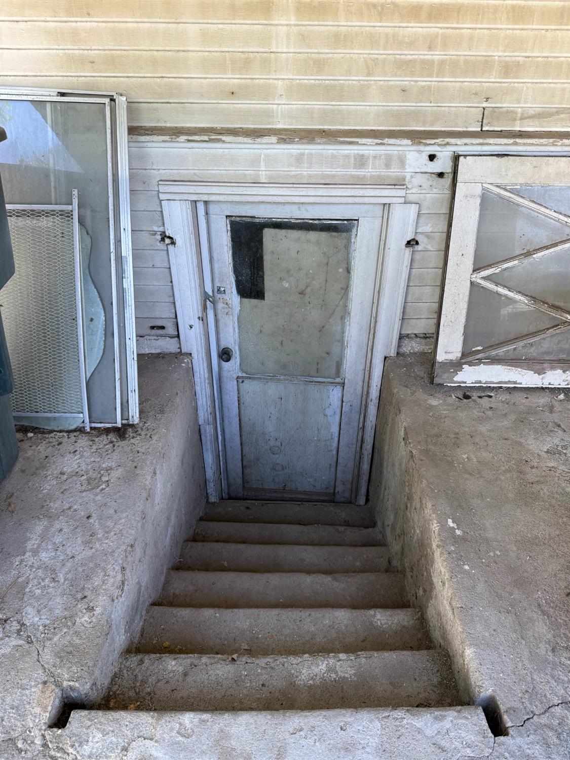 3133 E Mono St, Fresno, CA 93702